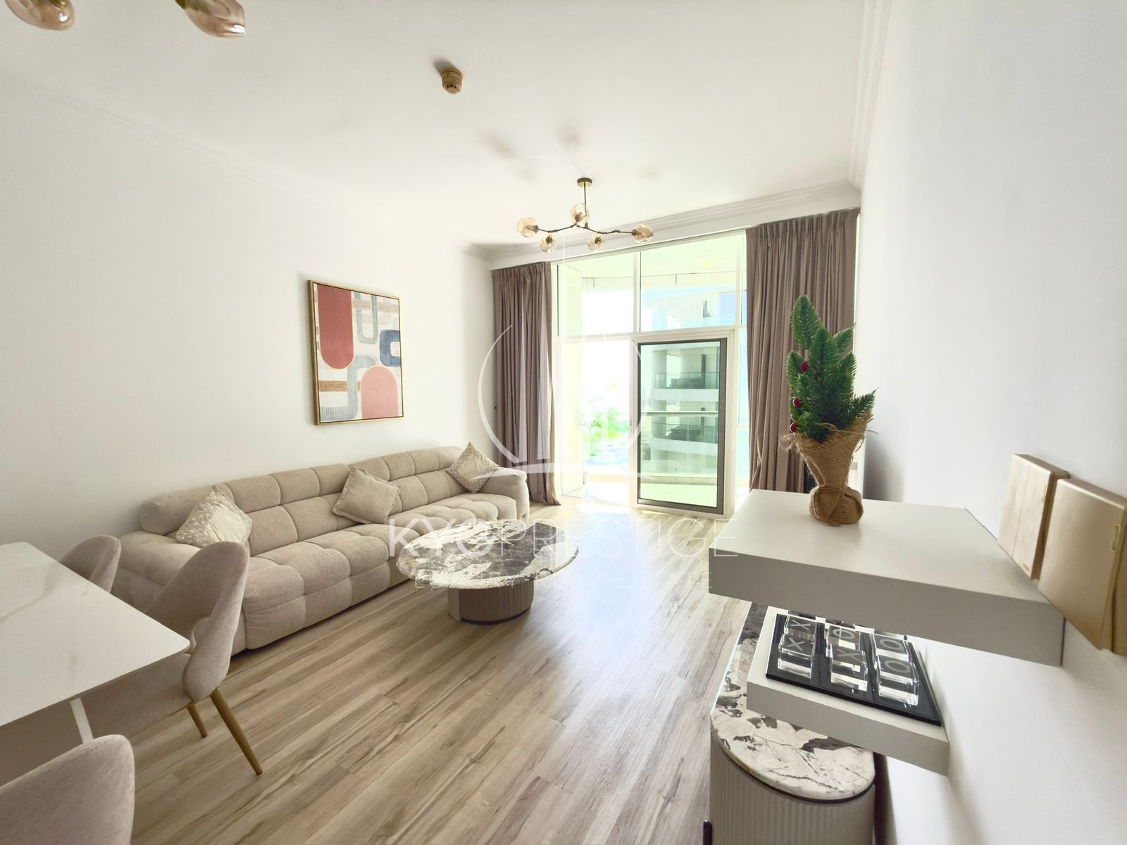 Furnished | Upgraded | Vacant | Prime Location