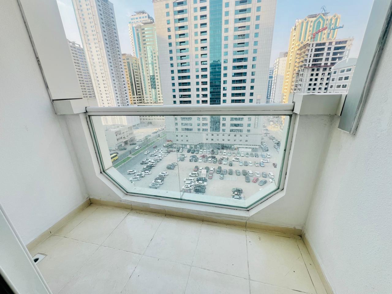 LAVISH 1BHK WITH BALCONY OPEN VIEW BUILT IN WARDROBES IN 38K ONLY