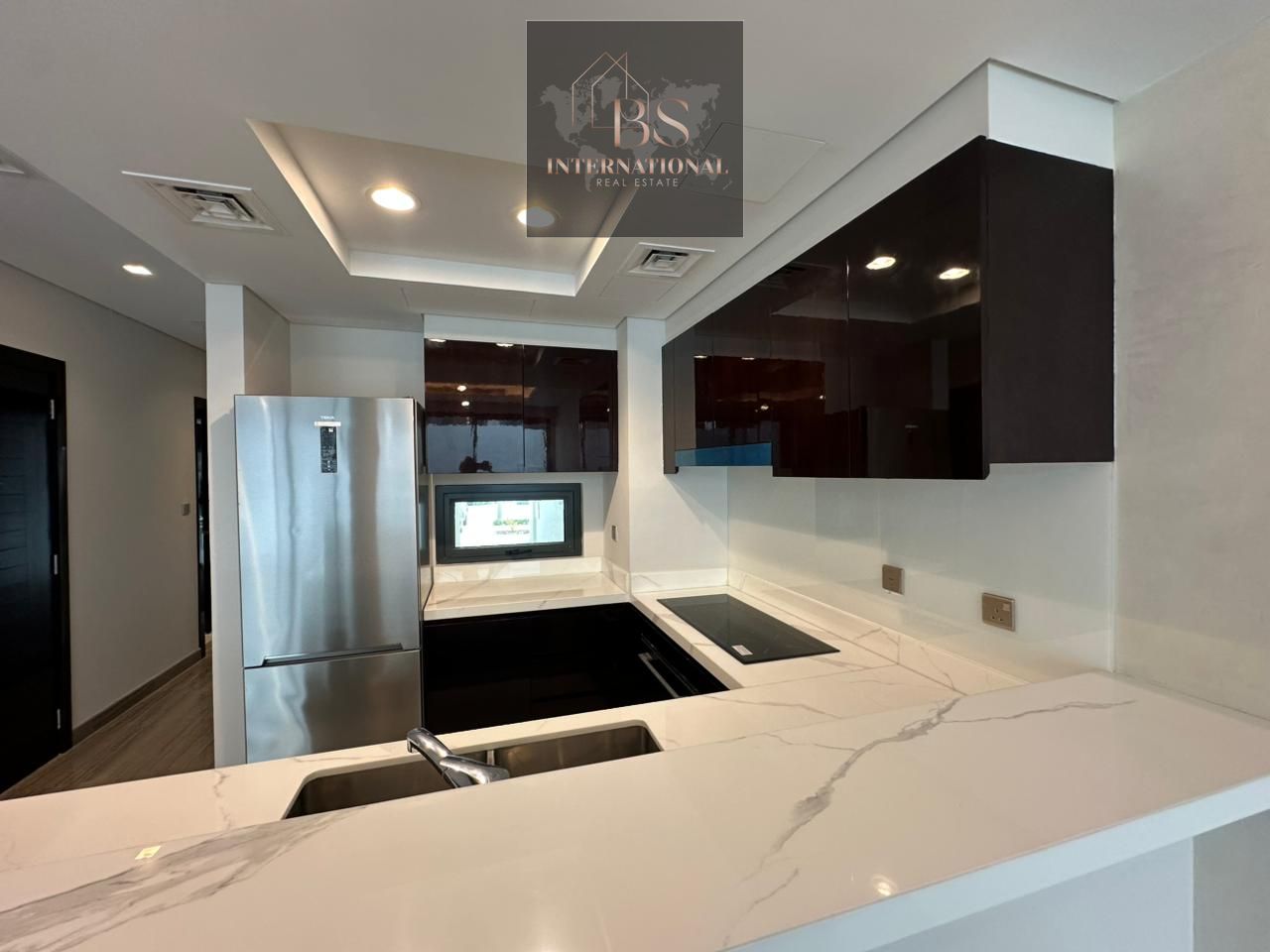 Brand New Townhouse For Rent/Full Kitchen Appliances