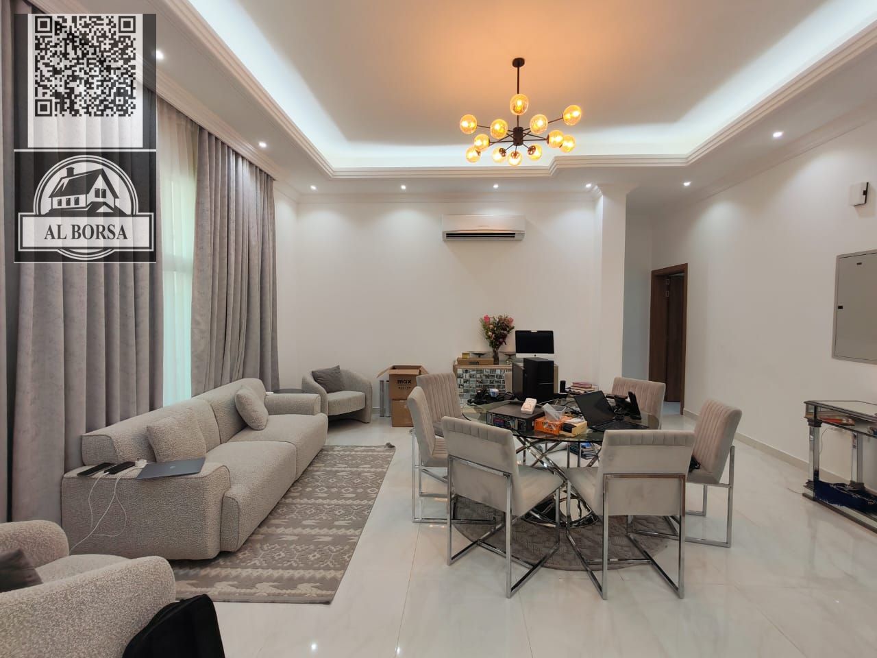 Luxurious, fully furnished villa for rent in Al Yasmeen area, Ajman. Features 5 master bedrooms, a living room, a majlis , and a maid's room 120 k