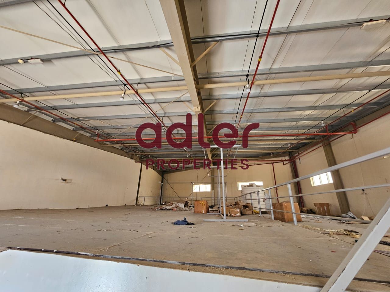 PROFESSIONAL-GRADE WAREHOUSE SPACE FOR RENT | BUILT TO SUPPORT YOUR BUSINESS GOALS