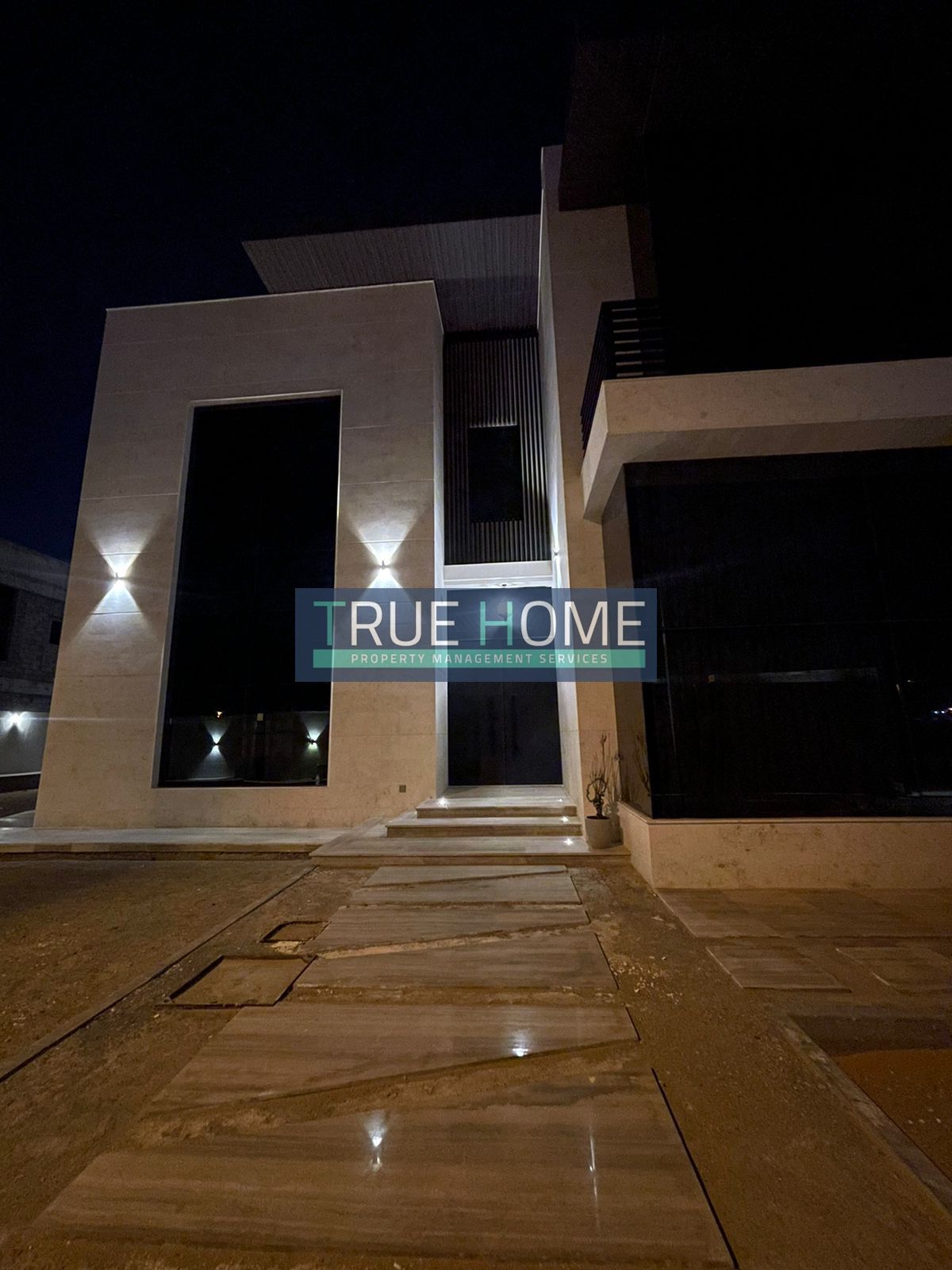 "5-bedroom villa for sale in Al Suyouh. "