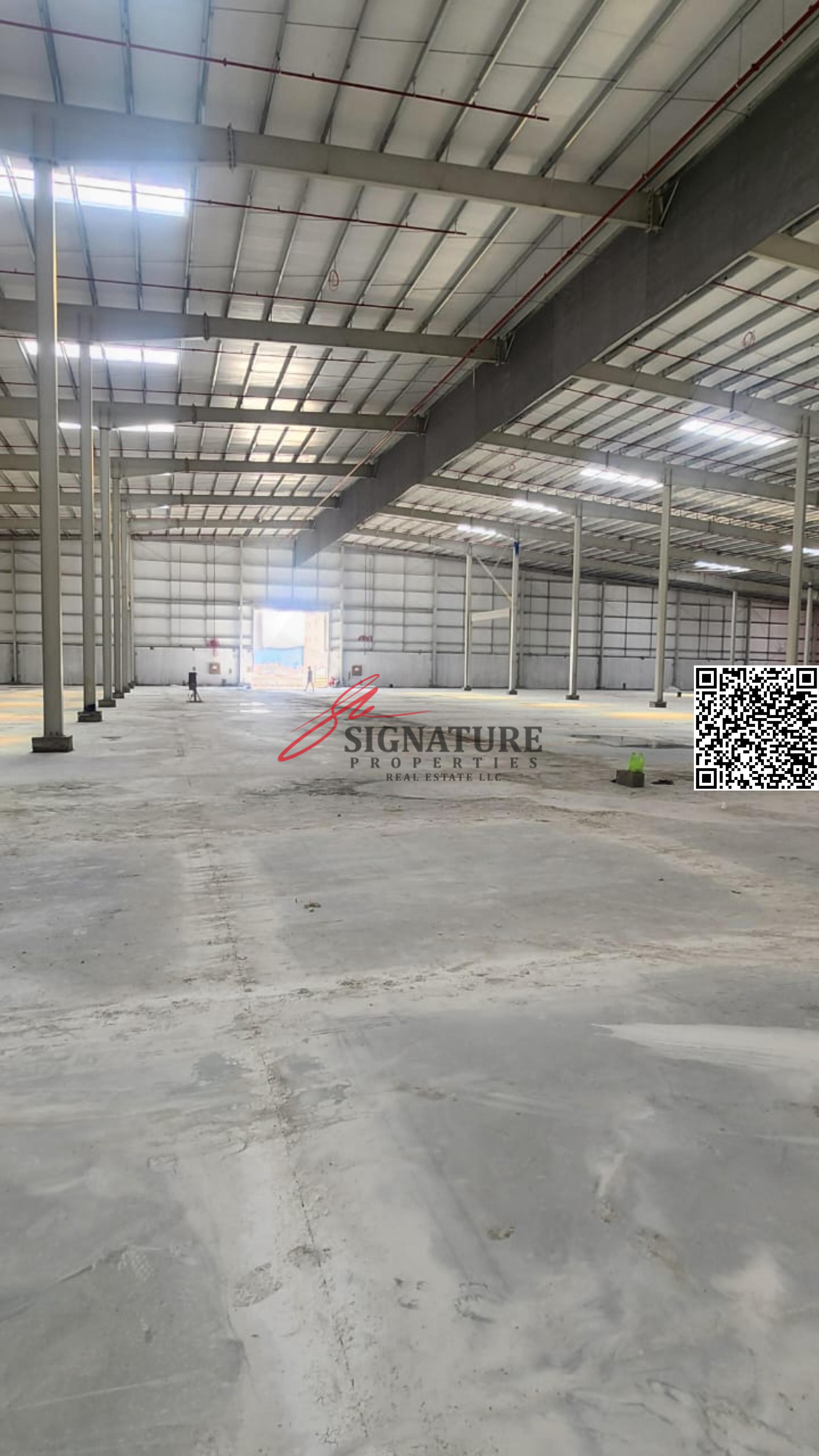 Big Size 47,334 Square Feet Warehouse with High Power Electricty For Rent In Umm e Thoub Uaq