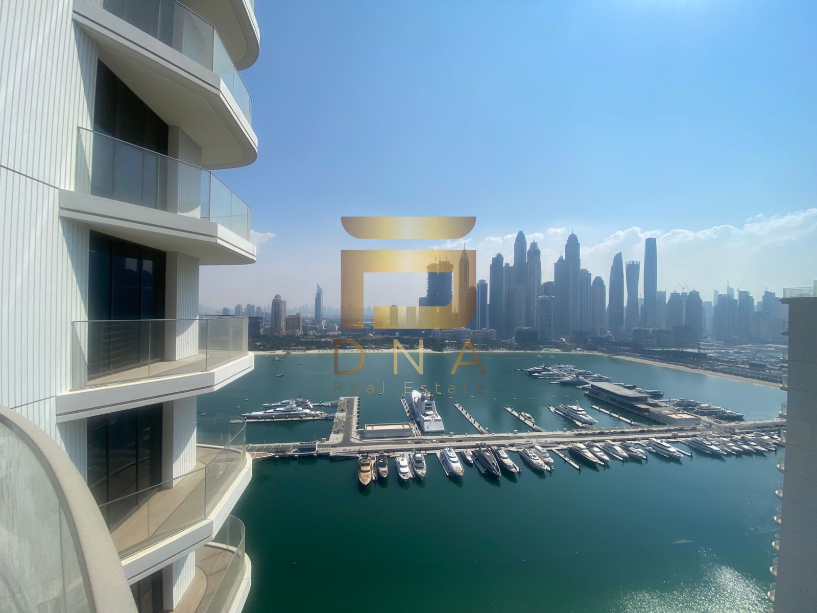 Corner Unit Very High Floor Superb Layout Marina/Sea View
