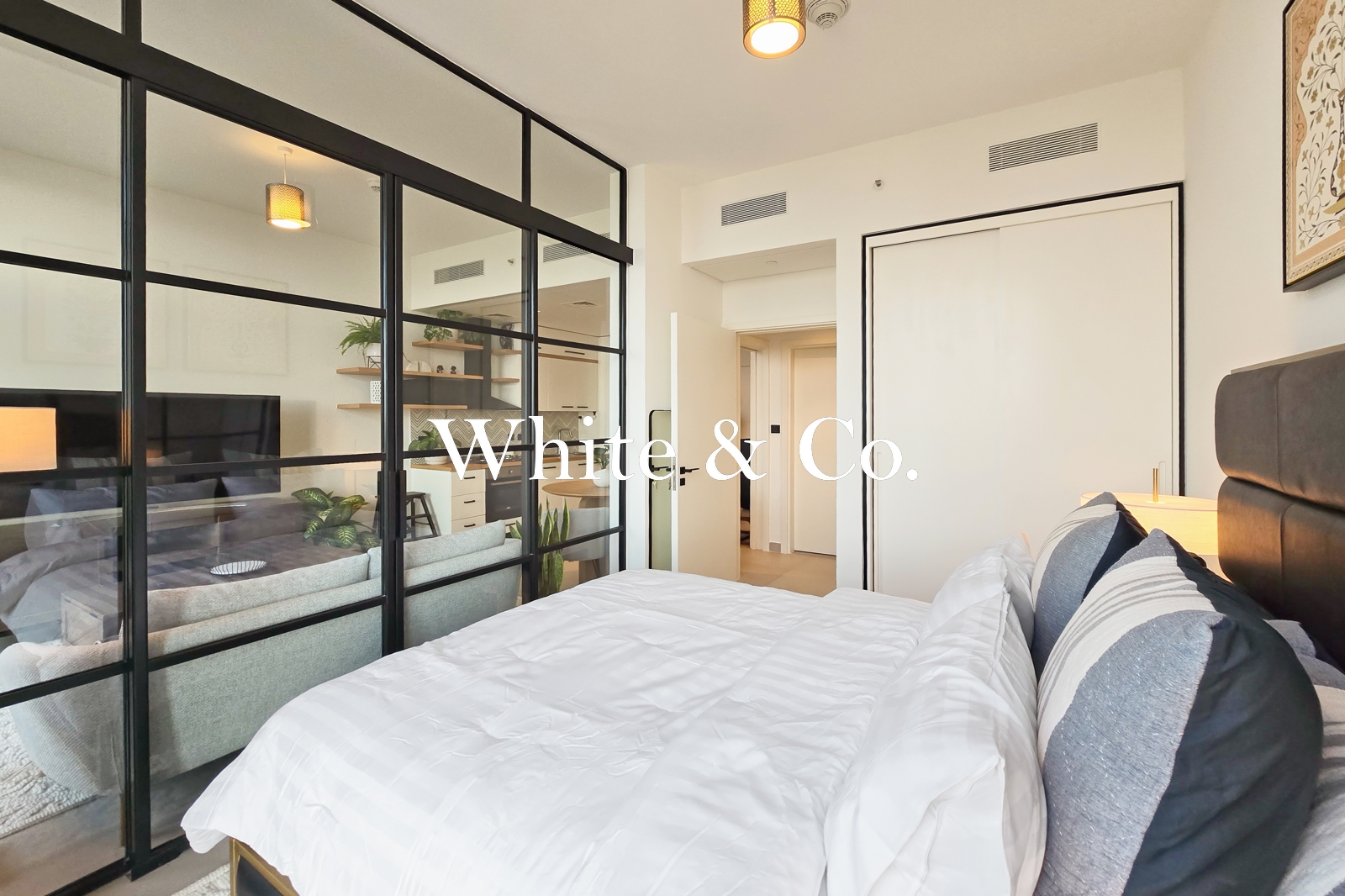 Comm View | Investor Ideal | Mid Floor