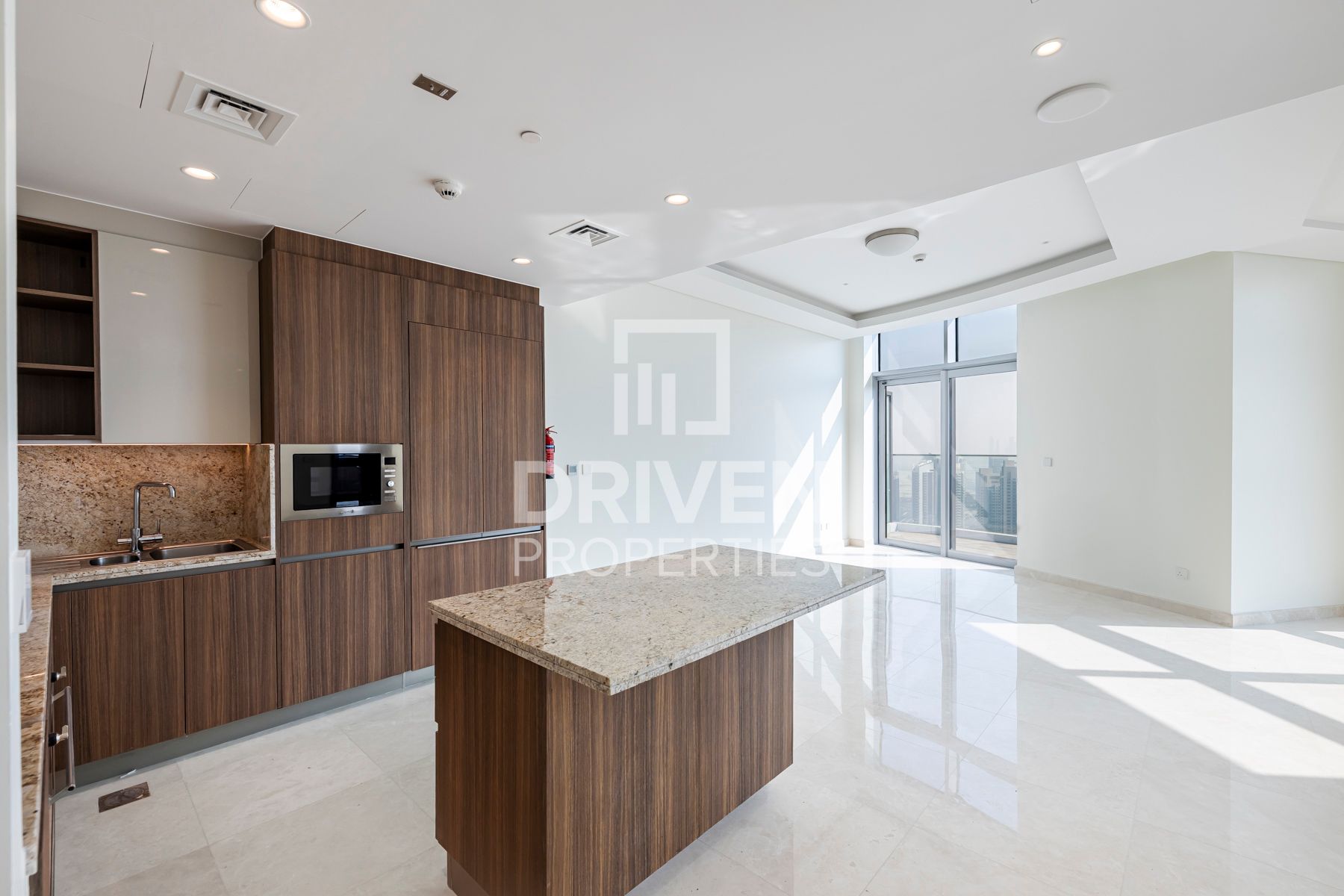 Contemporary Living | Burj View | Great Location