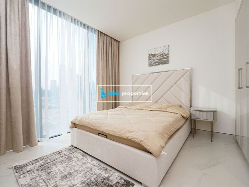 BIG LAYOUT | READY TO MOVE | Fully Furnished