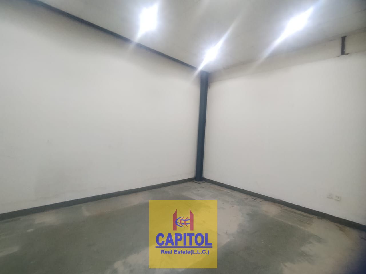 Modern Storage Warehouse | 385 Sq. ft | AED 21,175/Year | Al Quoz Industrial 4