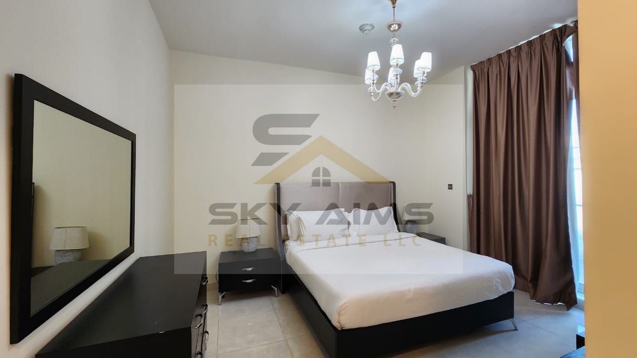 2BHK | Furnished | Huge Layout