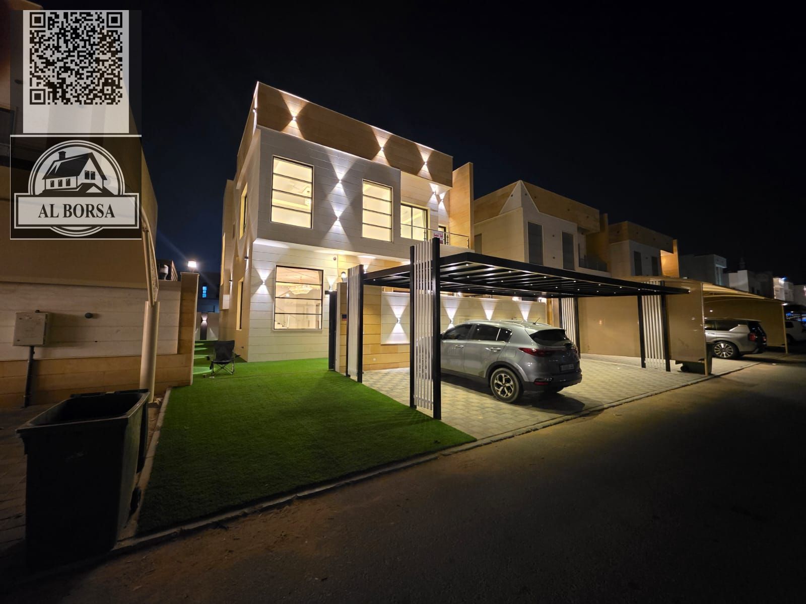 Villa for sale in Al Yasmin, 5 master bedrooms, living room, spacious kitchen, maid's room, high-end finishing.