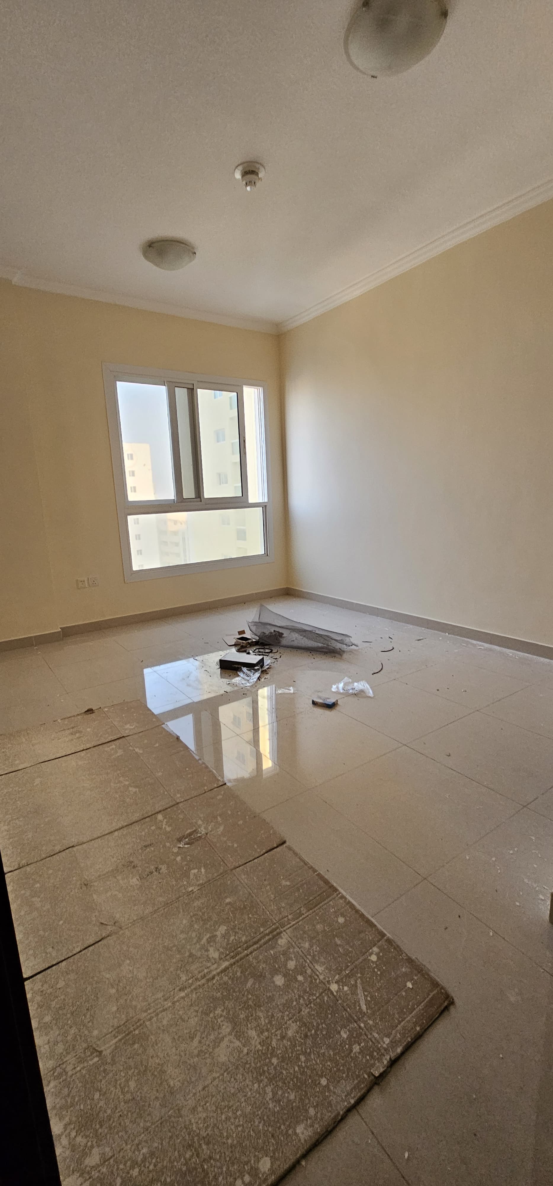 Today Offer Brand New 1bhk Near Day To Day Abu Shagara sharjah Aed 35 Only