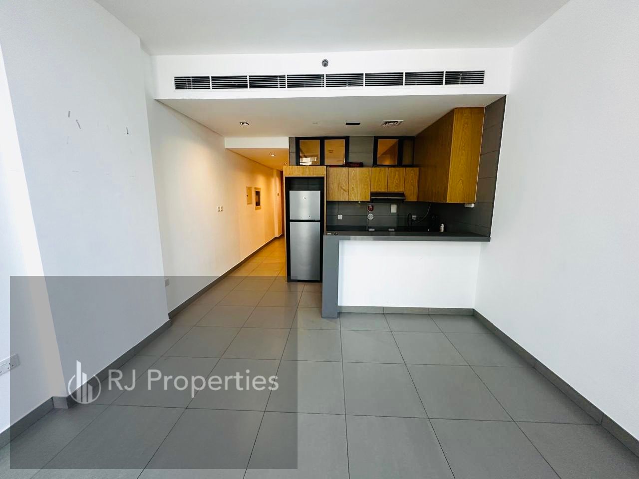 LUXURY STUDIO WITH BIG KITCHEN SEPARATE BED hall