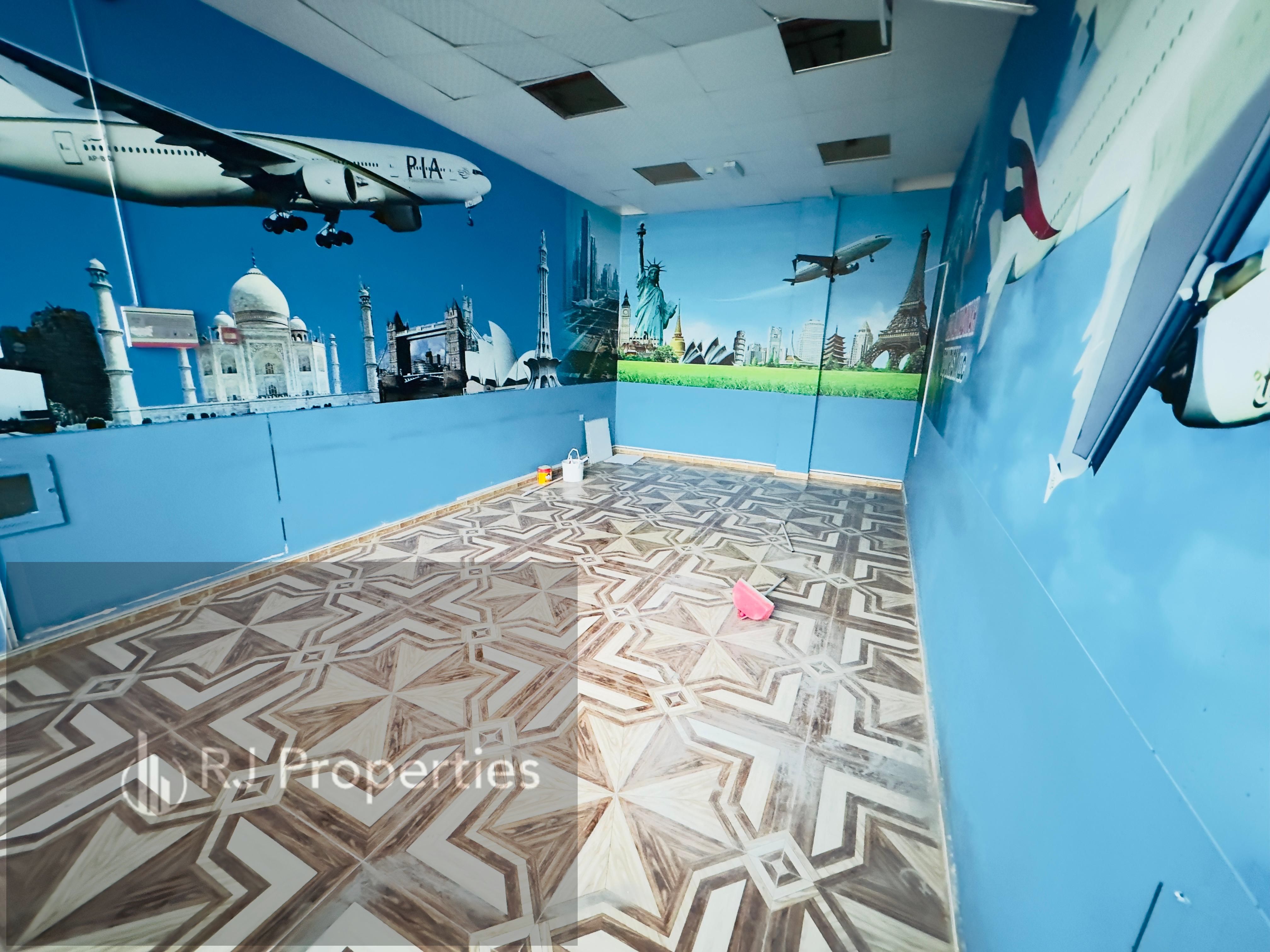 Prime Location No Deposit Spacious Shop Bright Location Coner Shop