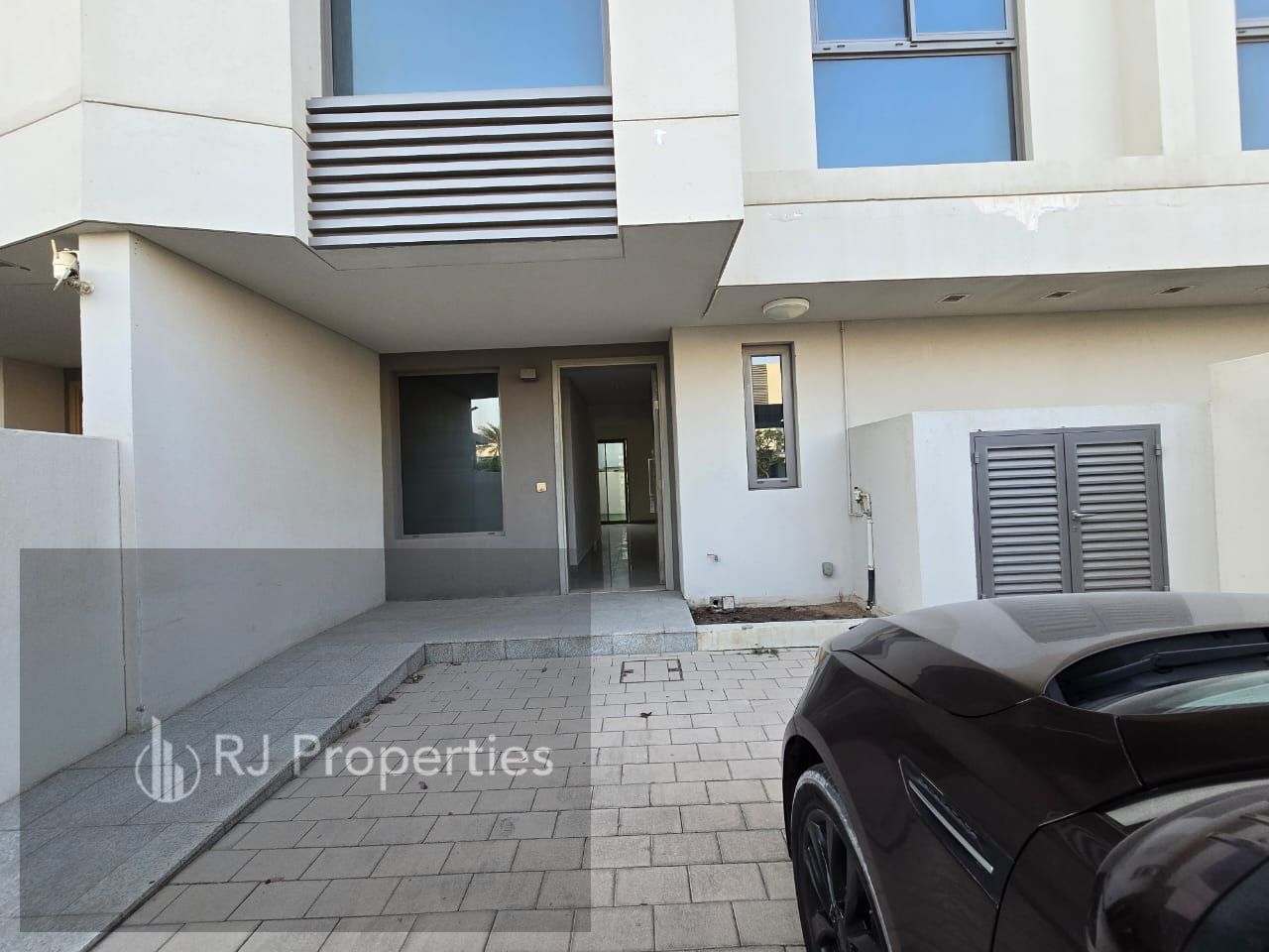 Spacious 3BR Townhouse with Maids Room & Private Garden | Family Paradise in yaseen, Al Zahia