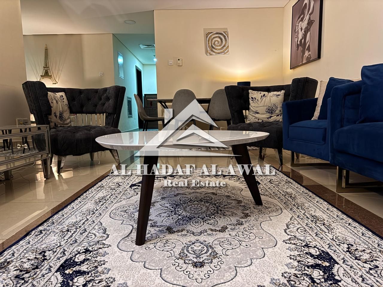 Hello everyone! This is a brand new apartment in the heart of Taawun, perfect for monthly rent only – ideal for a large family or someone who wants to
