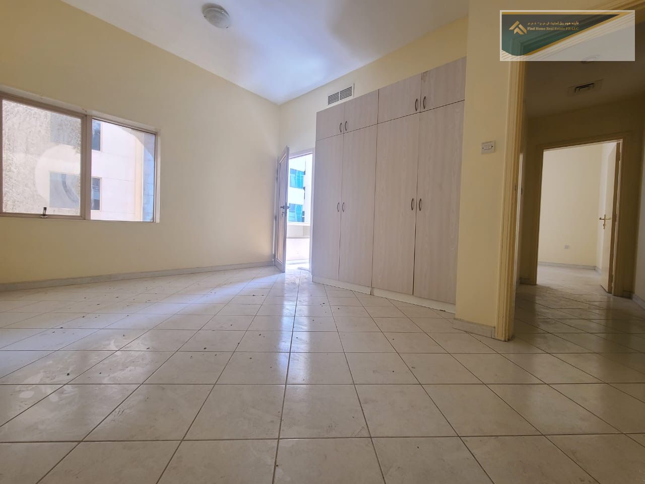 HOT OFEER!FULLY SPACIOUS 2BHK WITH BALCONY WITH WARDROBE CENTRAL AC AND GAS JUST 40K IN AL QASIMIA