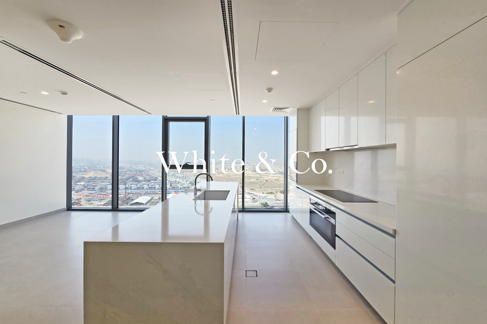 High Floor 3 Bed | Largest Unit | Views