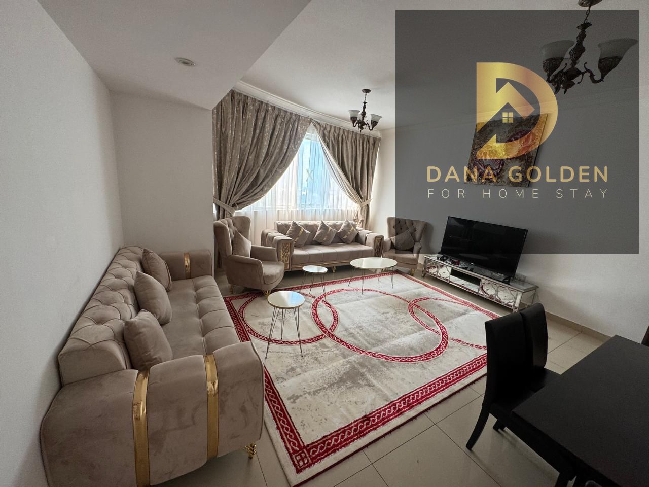 2BHK, two bathrooms, a view, second occupancy, luxurious furnishings and luxurious accommodation.