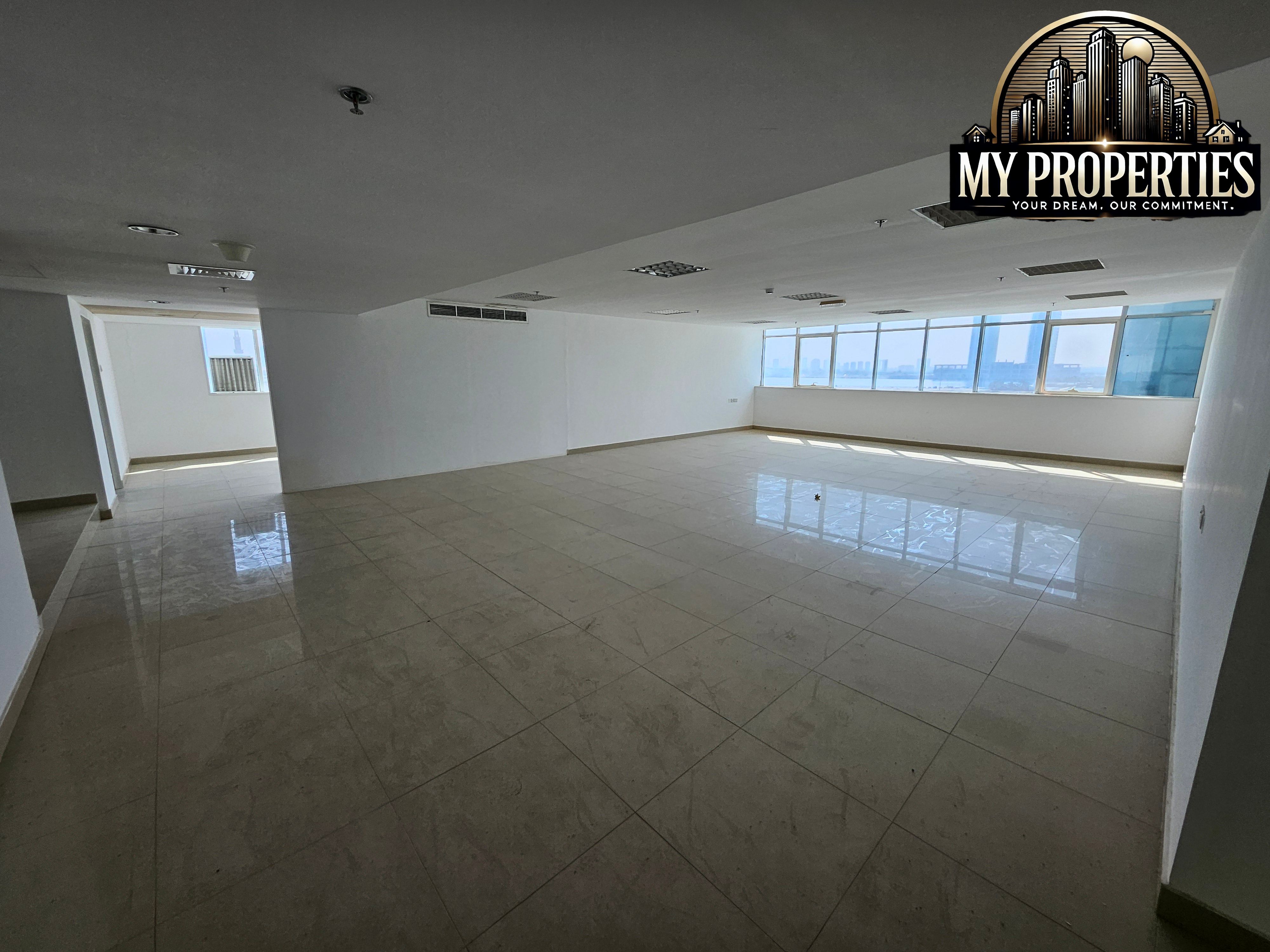 Premium Offices in Union Tower, RAK | Free AC & Parking | 12 Payments