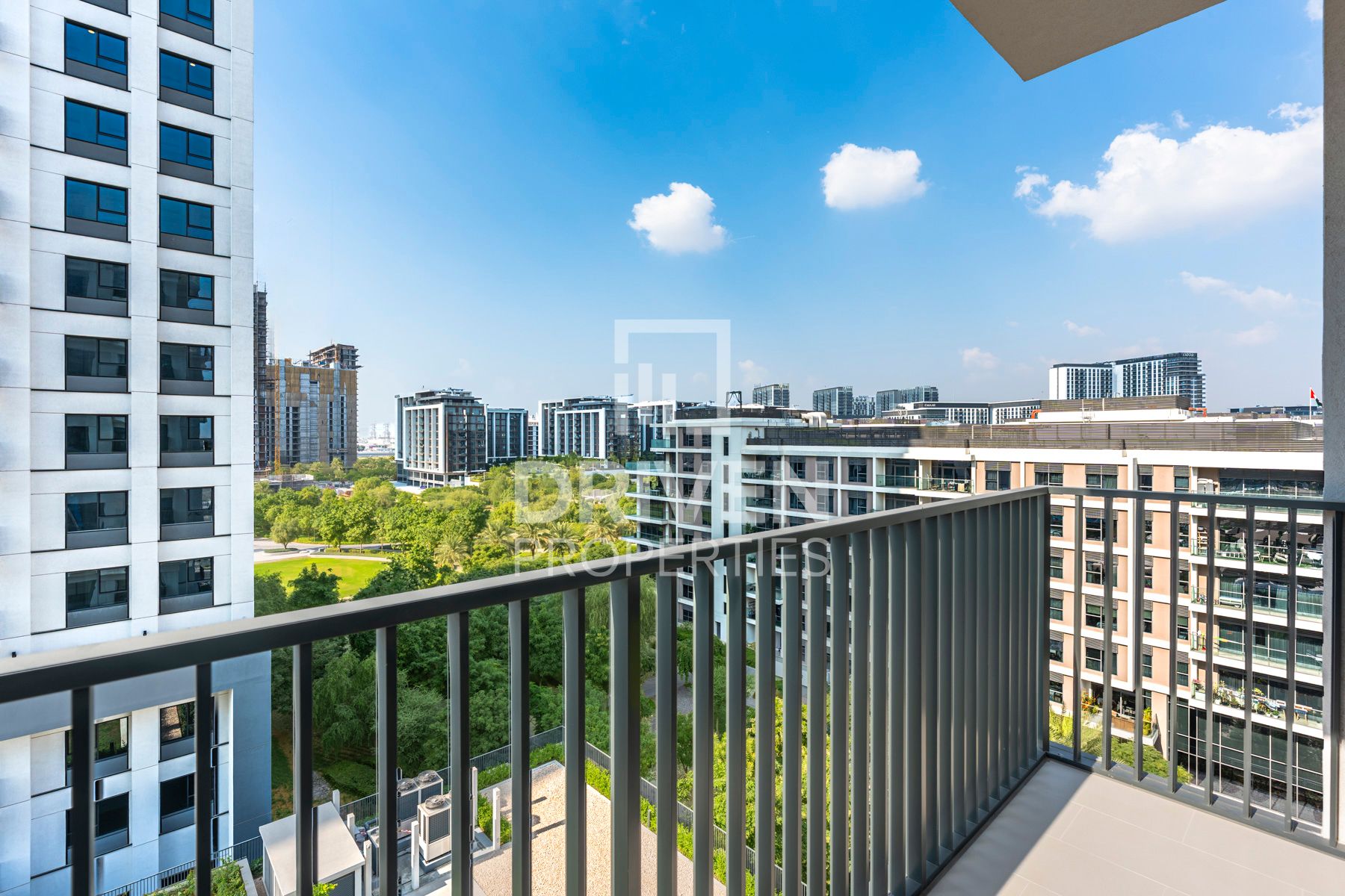 Pool and Park View | Ready to move in Apt