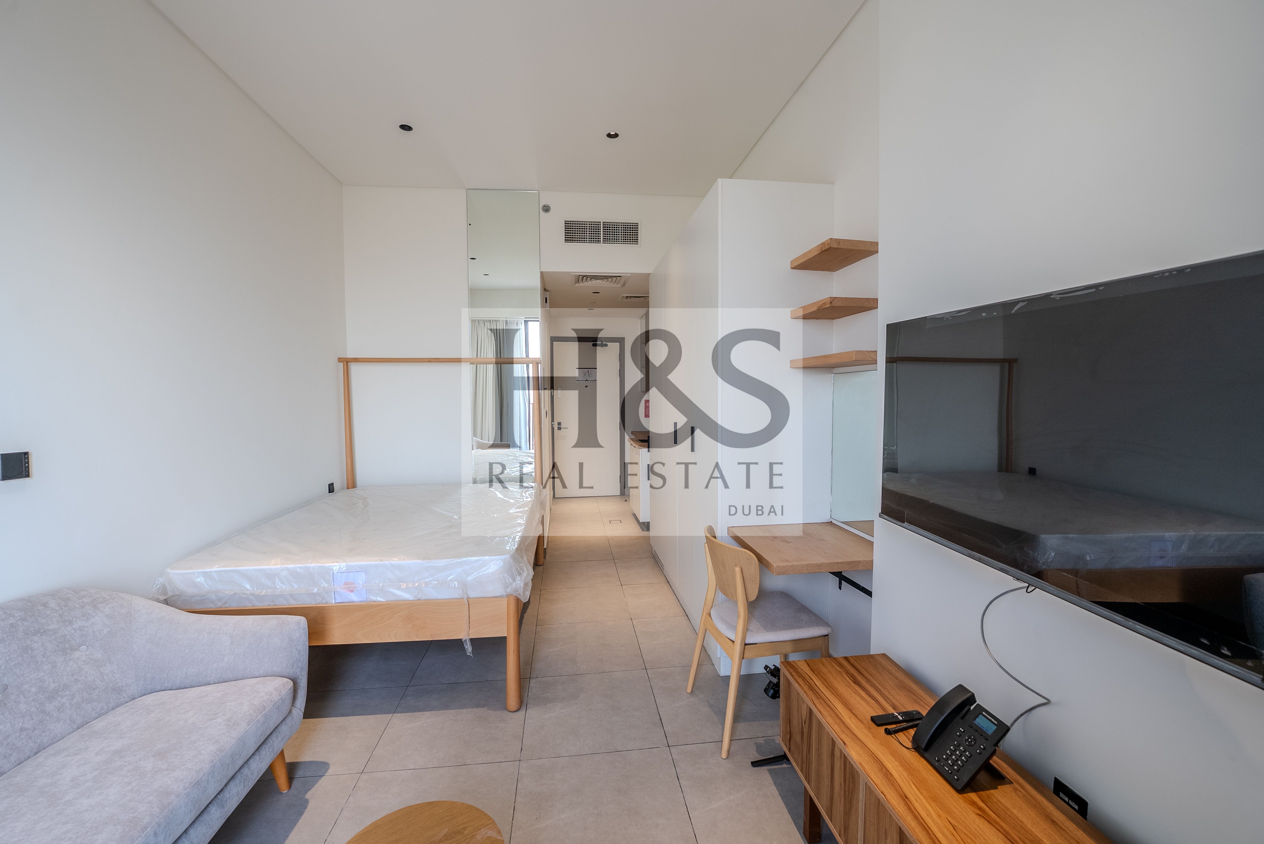 Fully Furnished Studio | All Bills Inclu...