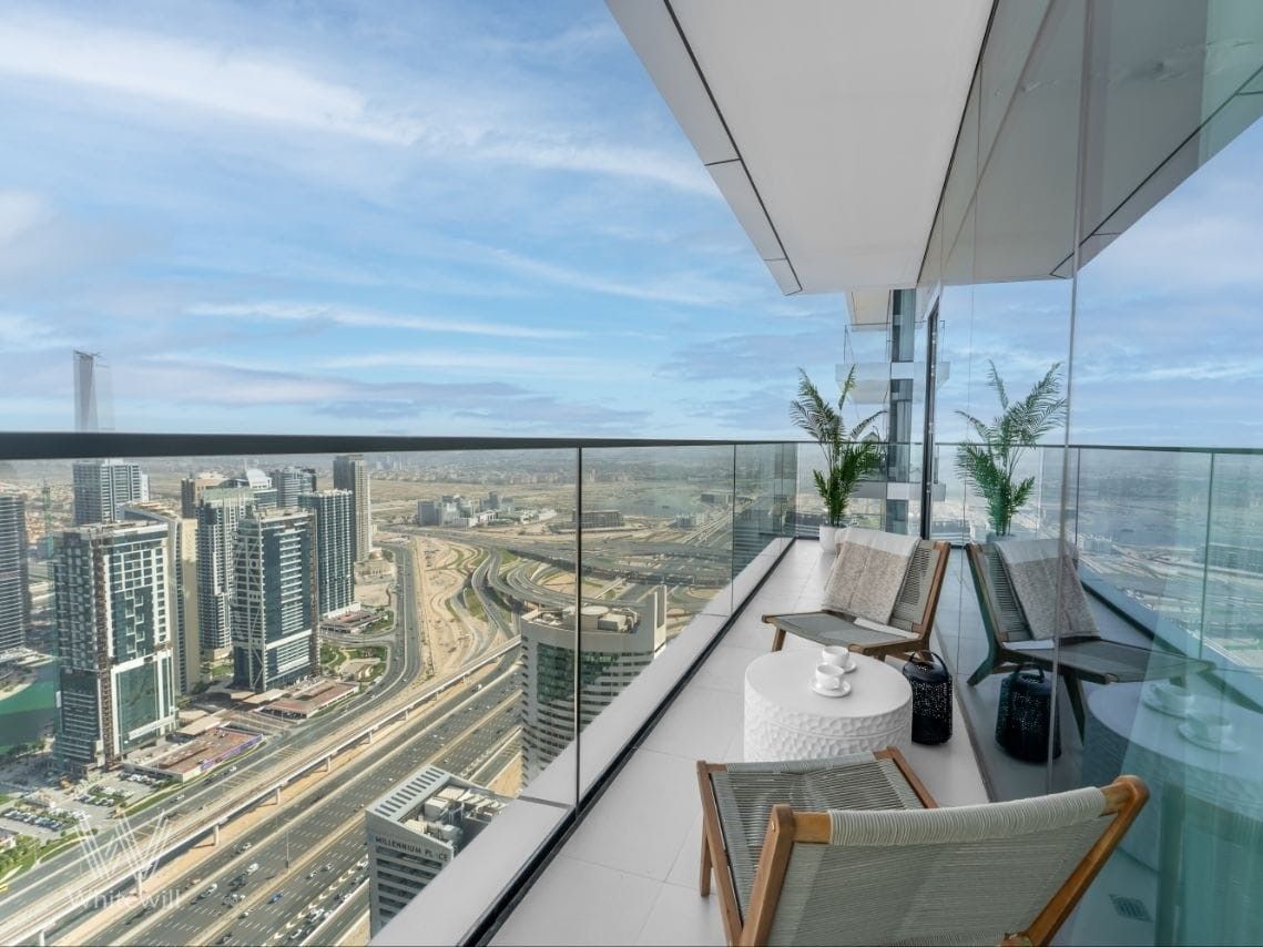 High floor | Furnished | Vacant | Ready to Move