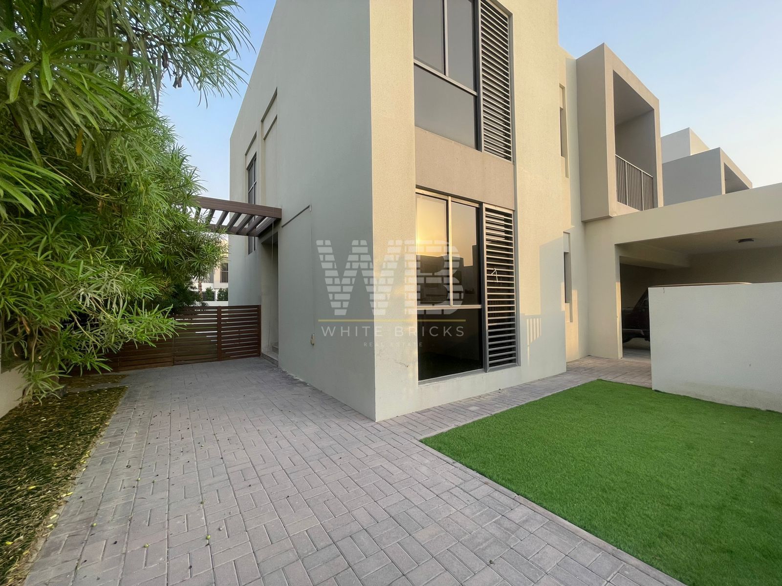huge Plot | Near to pool & Park | Prime Location