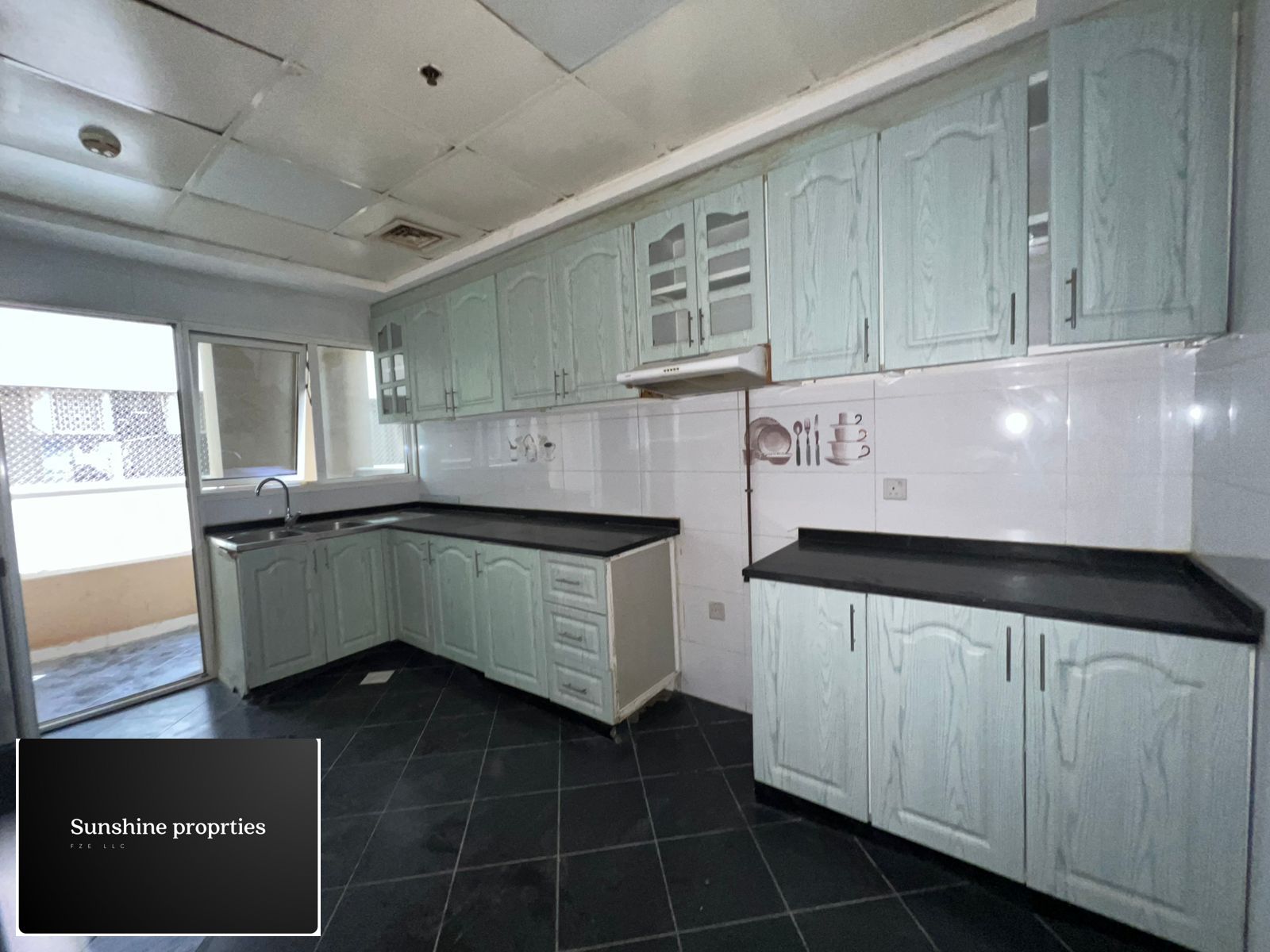 Hot offer 2bhk Neat and clean