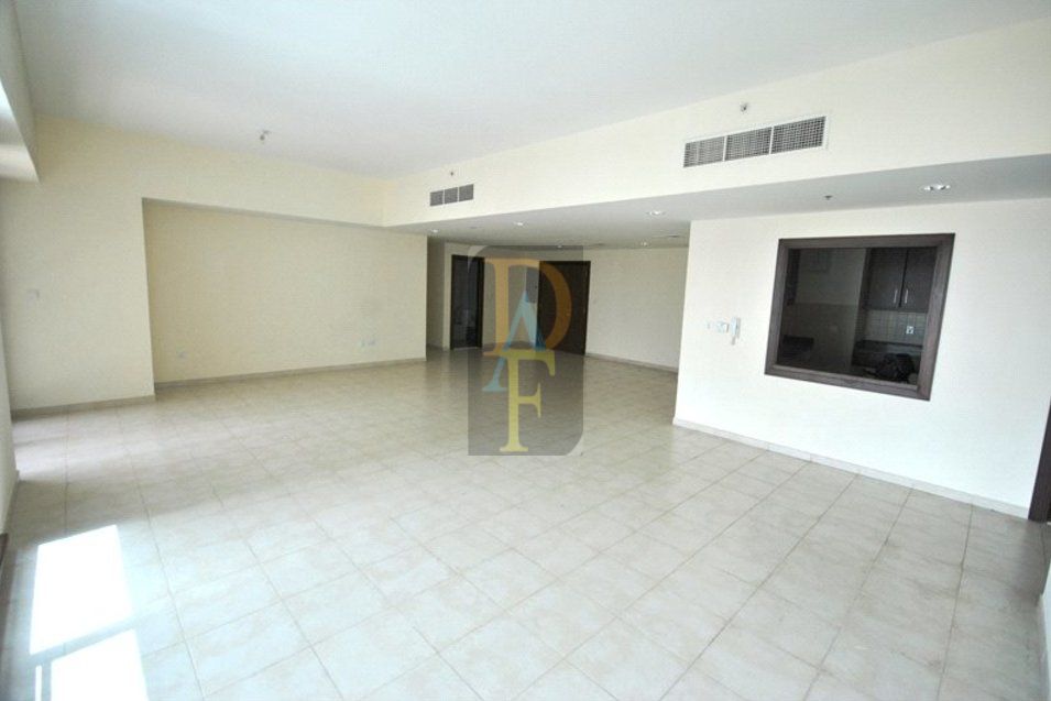 Vaastu Com - 4 Bedroom Maid Room - Vacant Soon