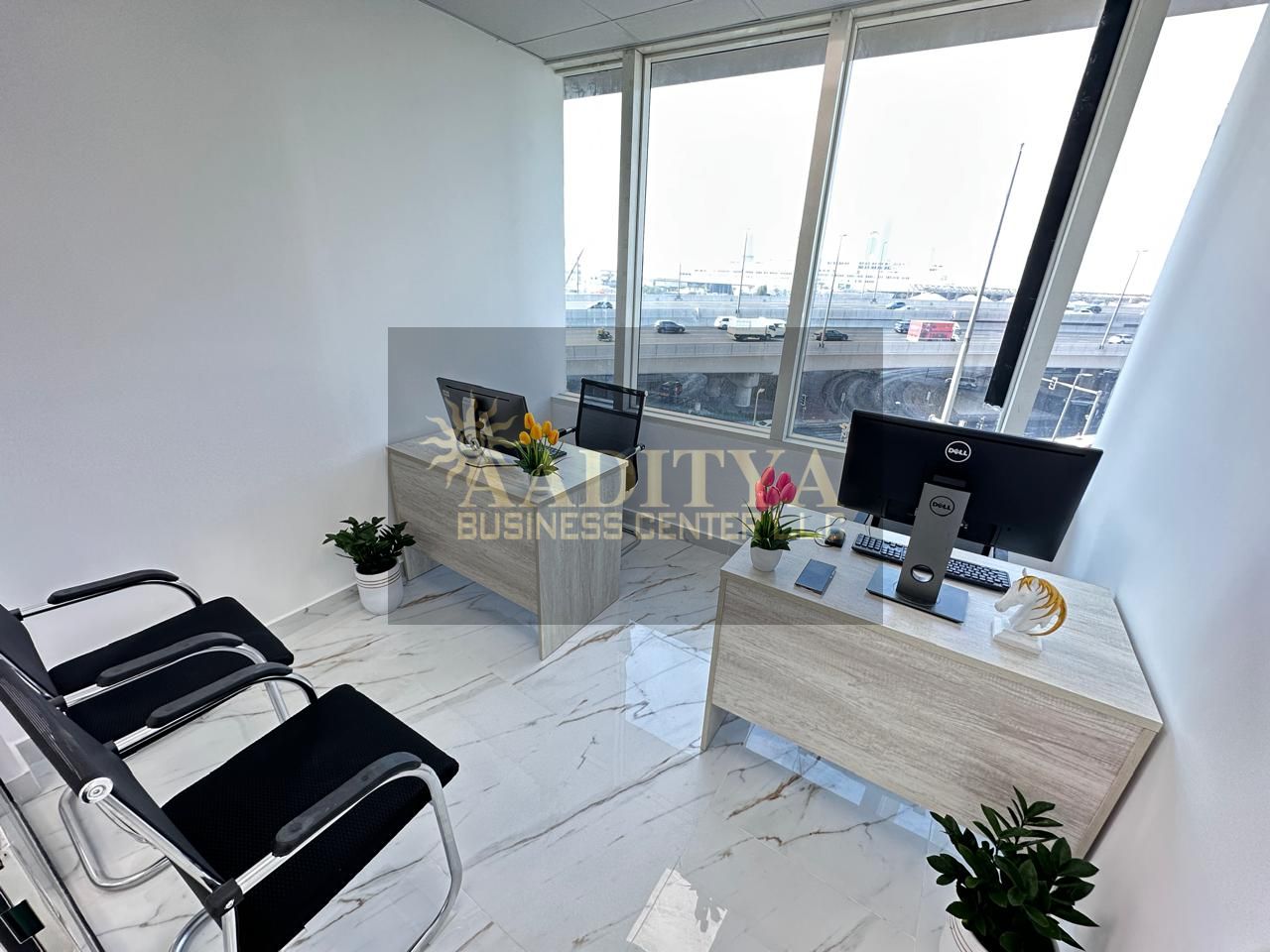 Great Office Spaces for Rent with Natural Light | Near Bank Street