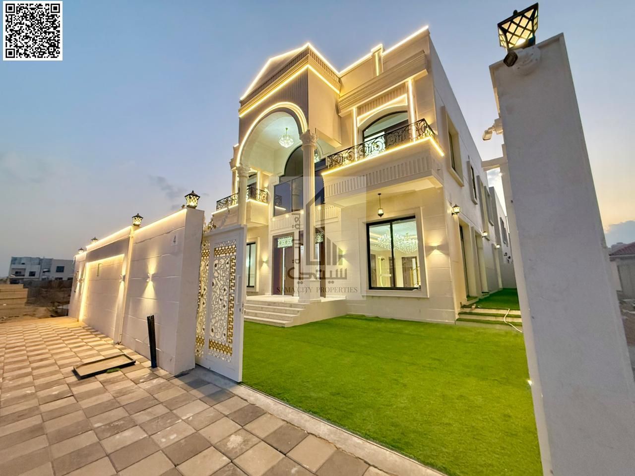 Villa for Sale in Al-Haliyo Consisting of: • 5 Master Bedrooms • Majlis with Bathroom • Living Room with Bathroom • Main Kitchen • Maid's Room
