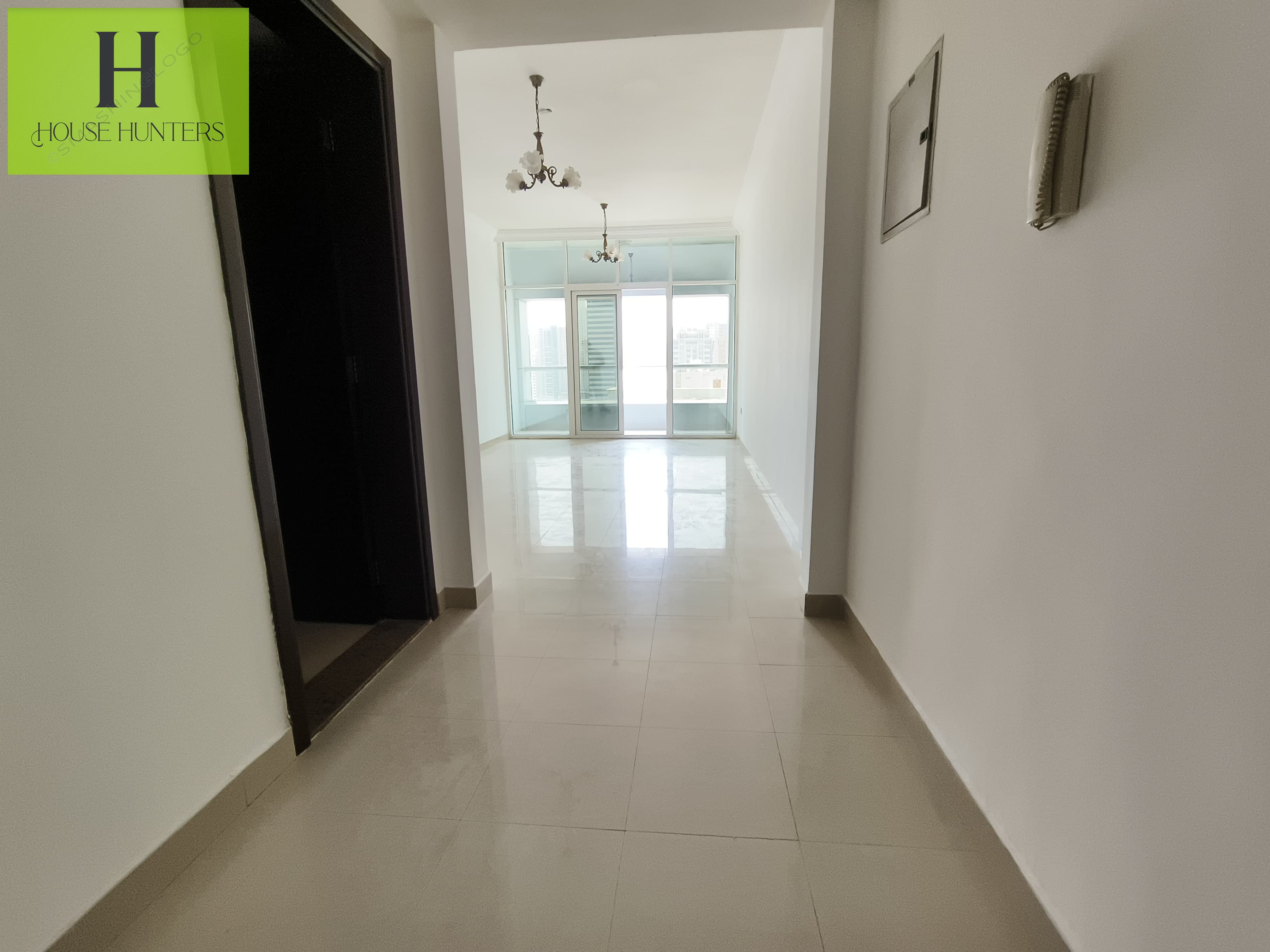 Lavish 1bhk with balcony and gym pool