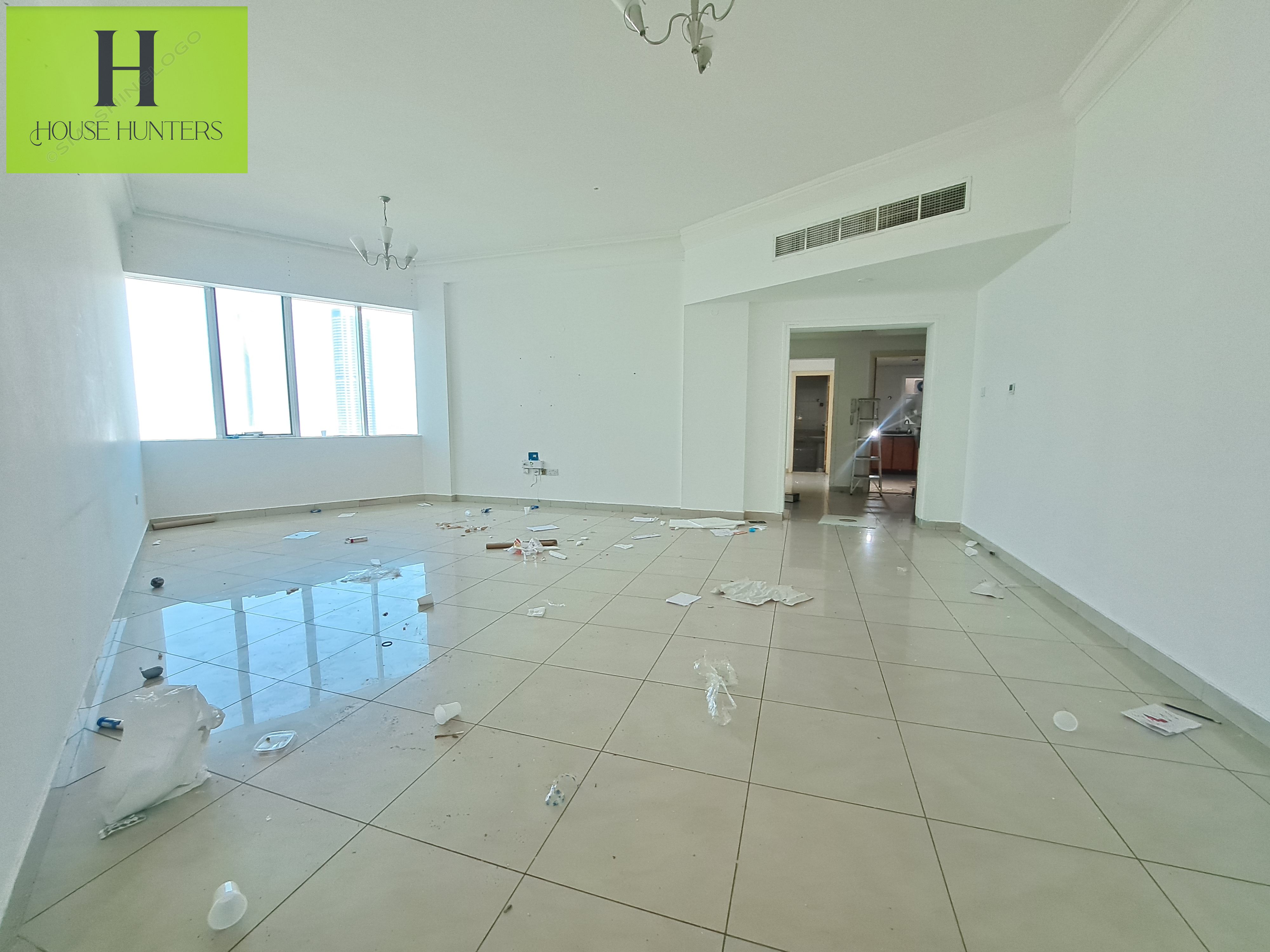 Lavish 2bhk with gym pool and easy access for Dubai