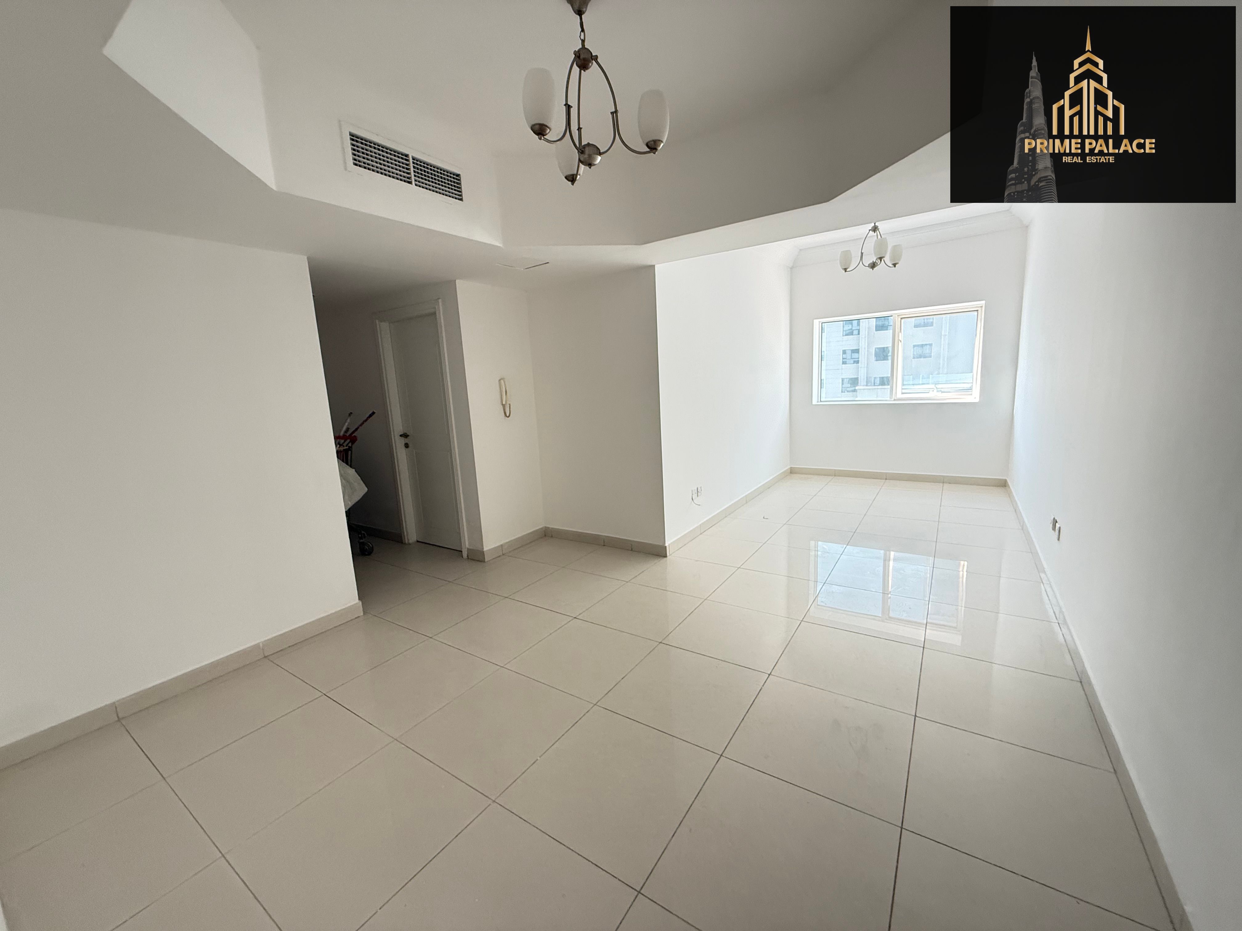 One bedroom hall very spacious, beautiful with Free Gym sea view near to RTA Bus stop just in 34k