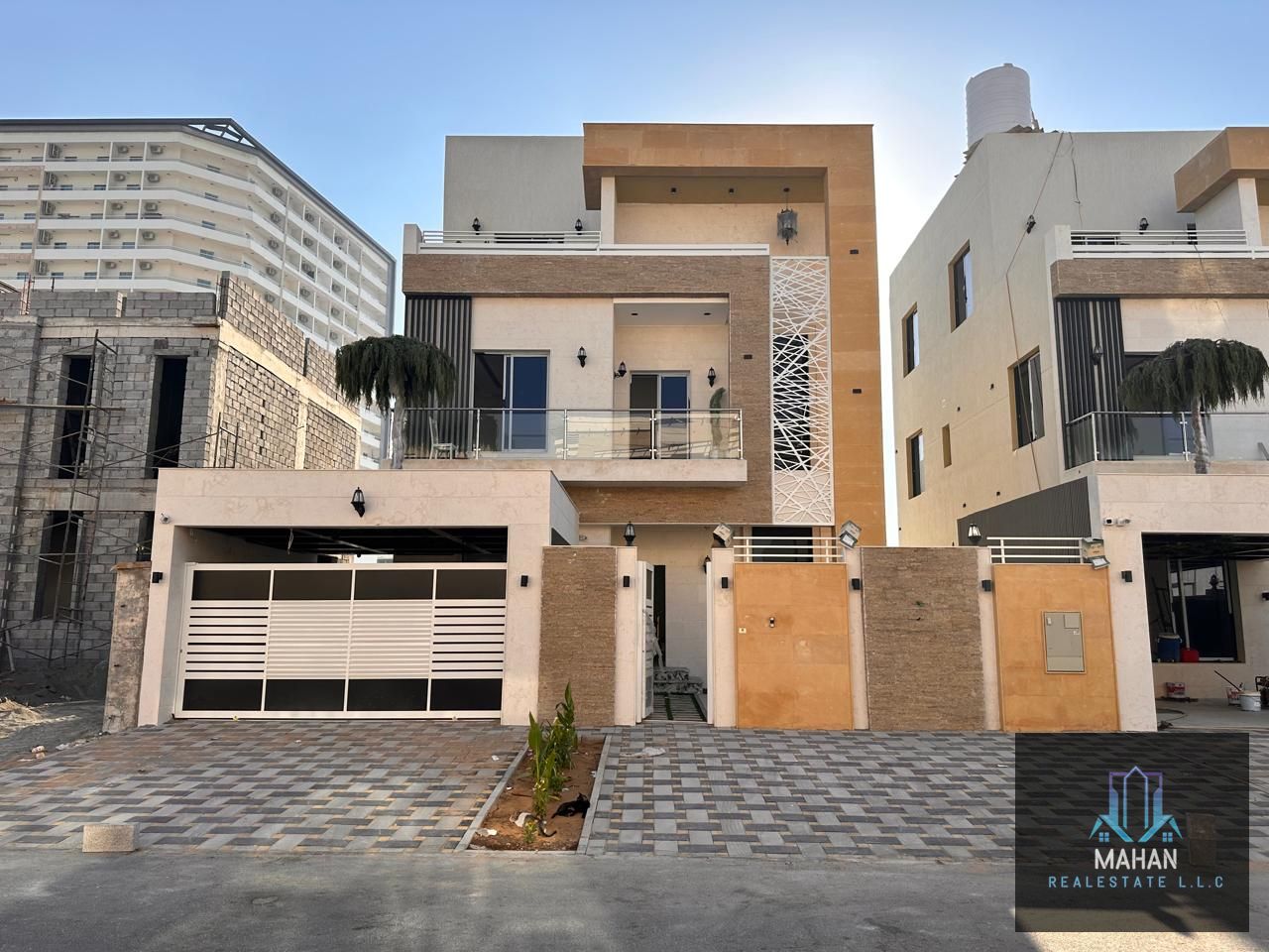 Specious 5 Bedroom Hall Majlis Villa Available For sale in Ajman Al hello 2