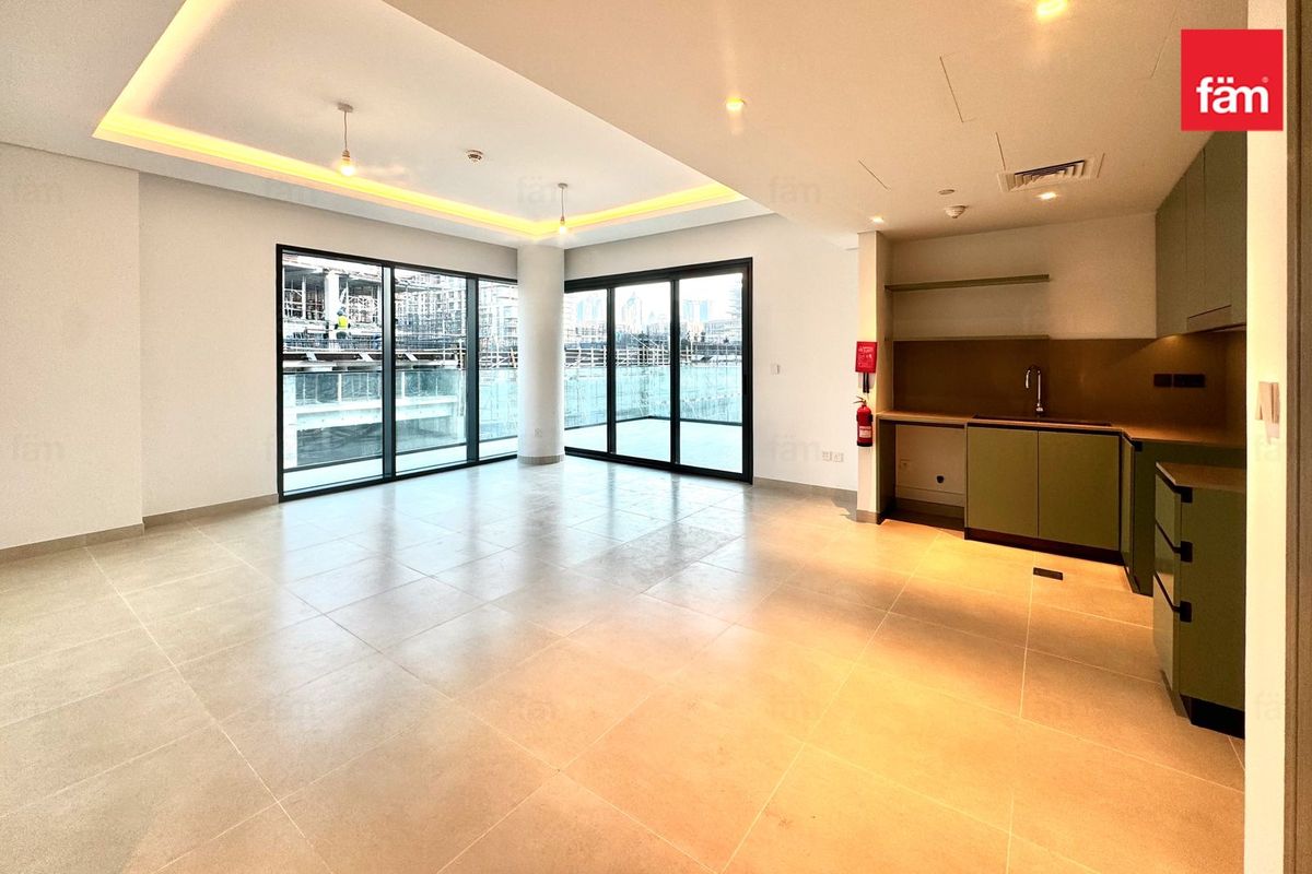 Large layout | Park view | Handover November