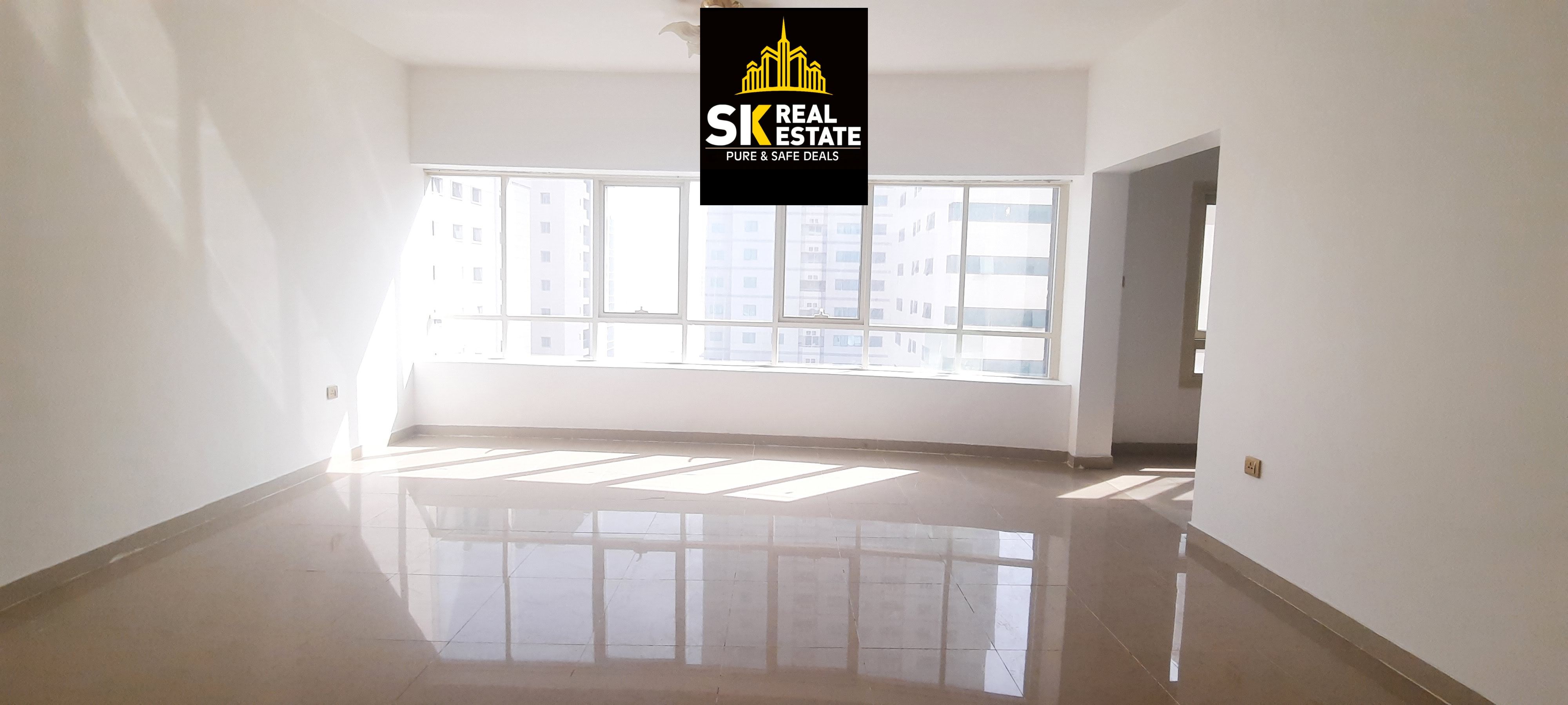 SPLENDID & OPEN VIEWS 3BHK RENT 70k WITH FREE PARKING / extra dinning space / master maid room