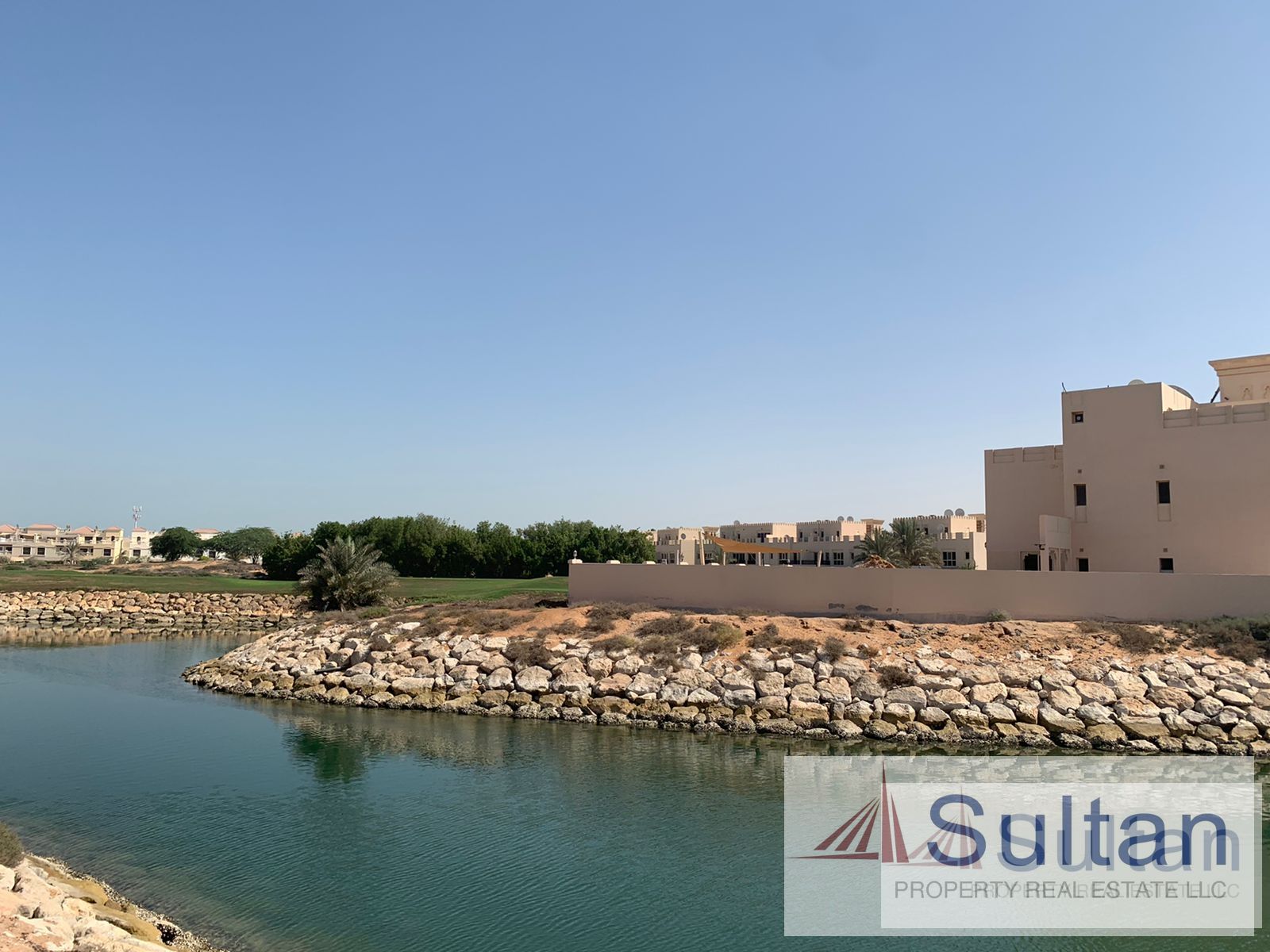 Amazing Huge Lagoon Front 4+maid\'s Rooms Villa