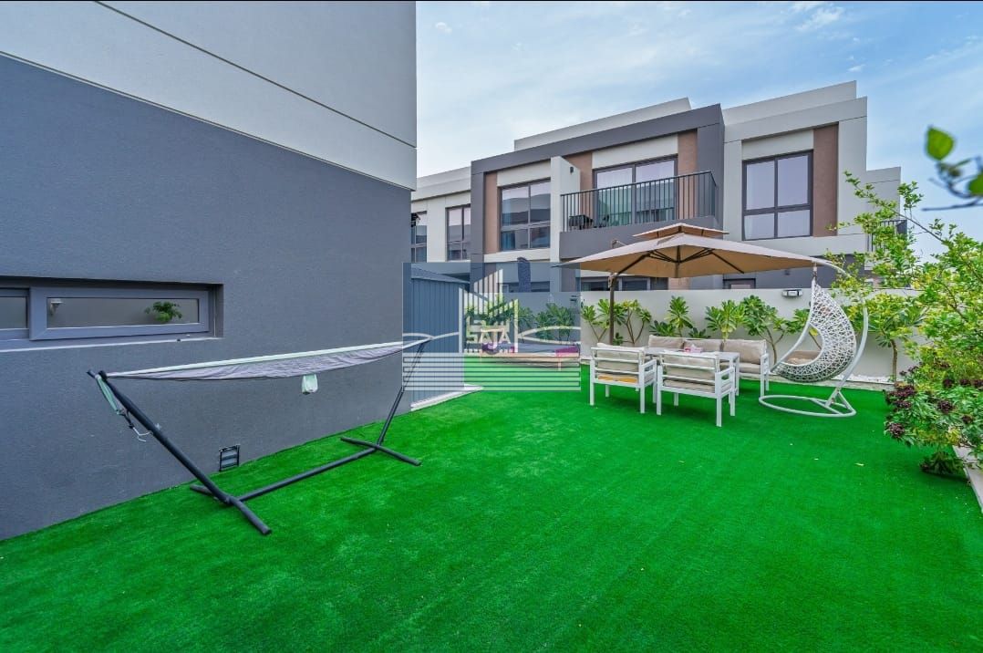 BEST VIEW | LUXURIOUS LIVING/ FULL FURNISHED