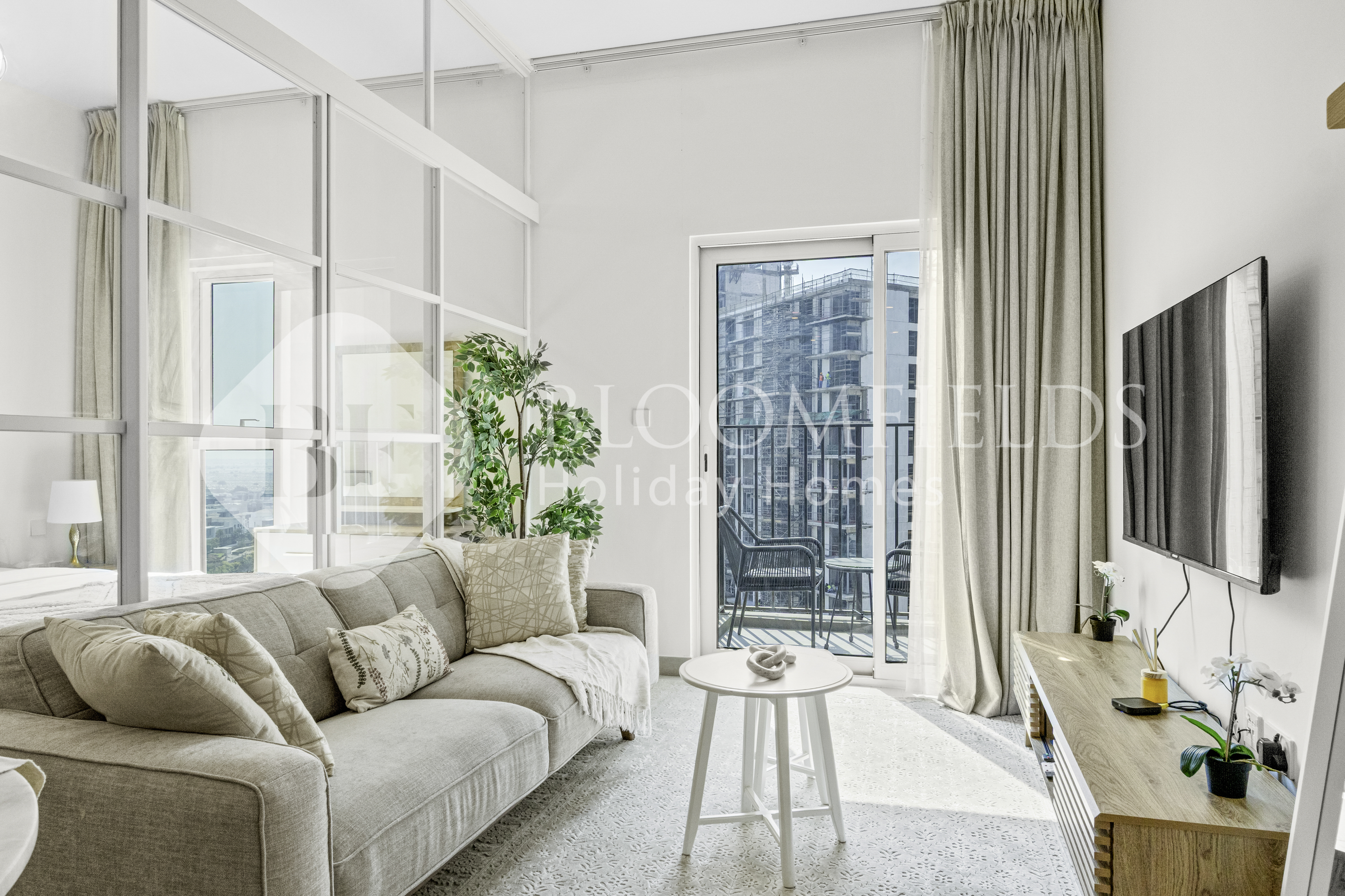 Family Vacation | Fully Furnished | Flexible Stay