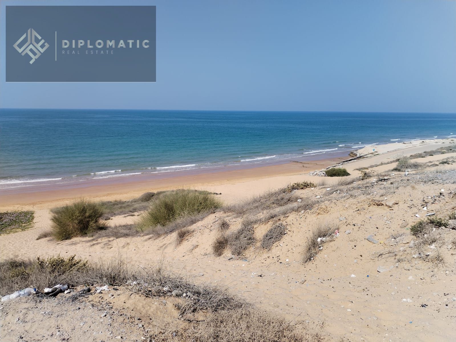 Sea Front Land 300,730K sqft-120M AED ONLY!
