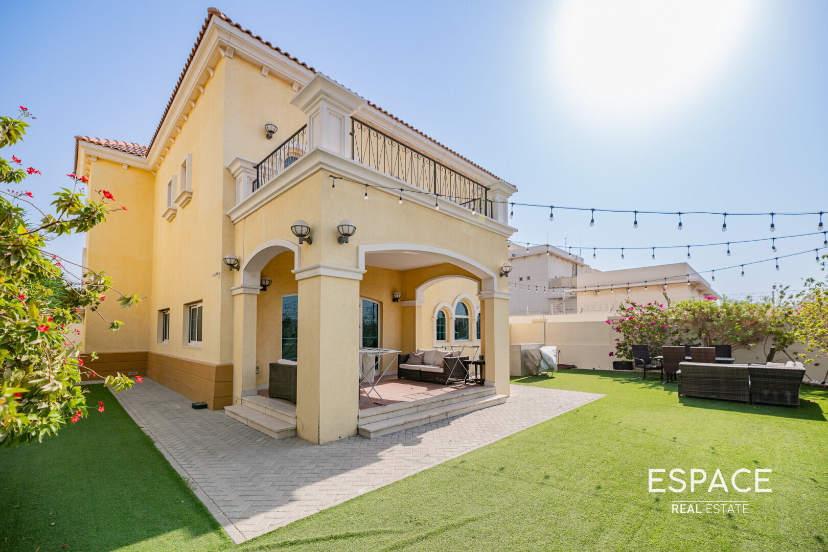 Corner Plot | Landscape Garden | 3 BR