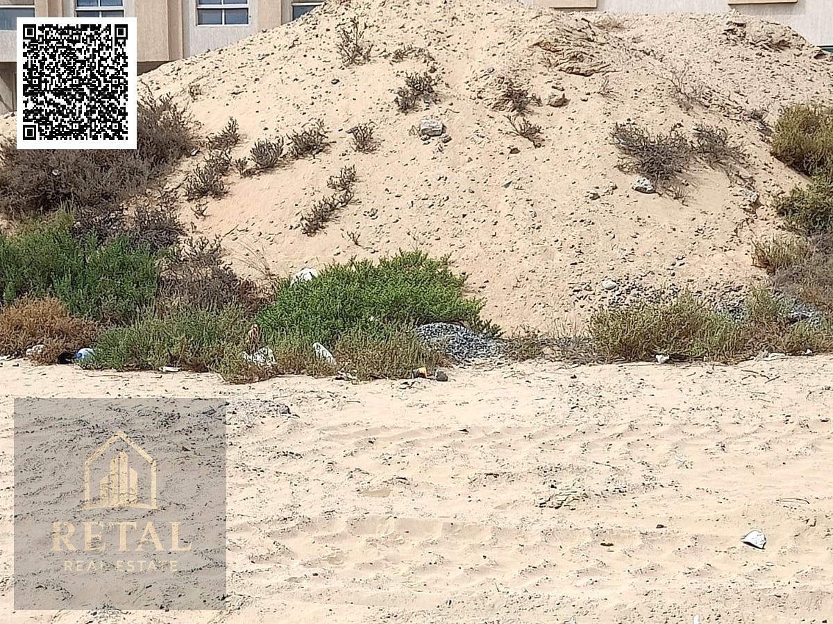 Corner plot of land for tourism and entertainment, directly on the Corniche.