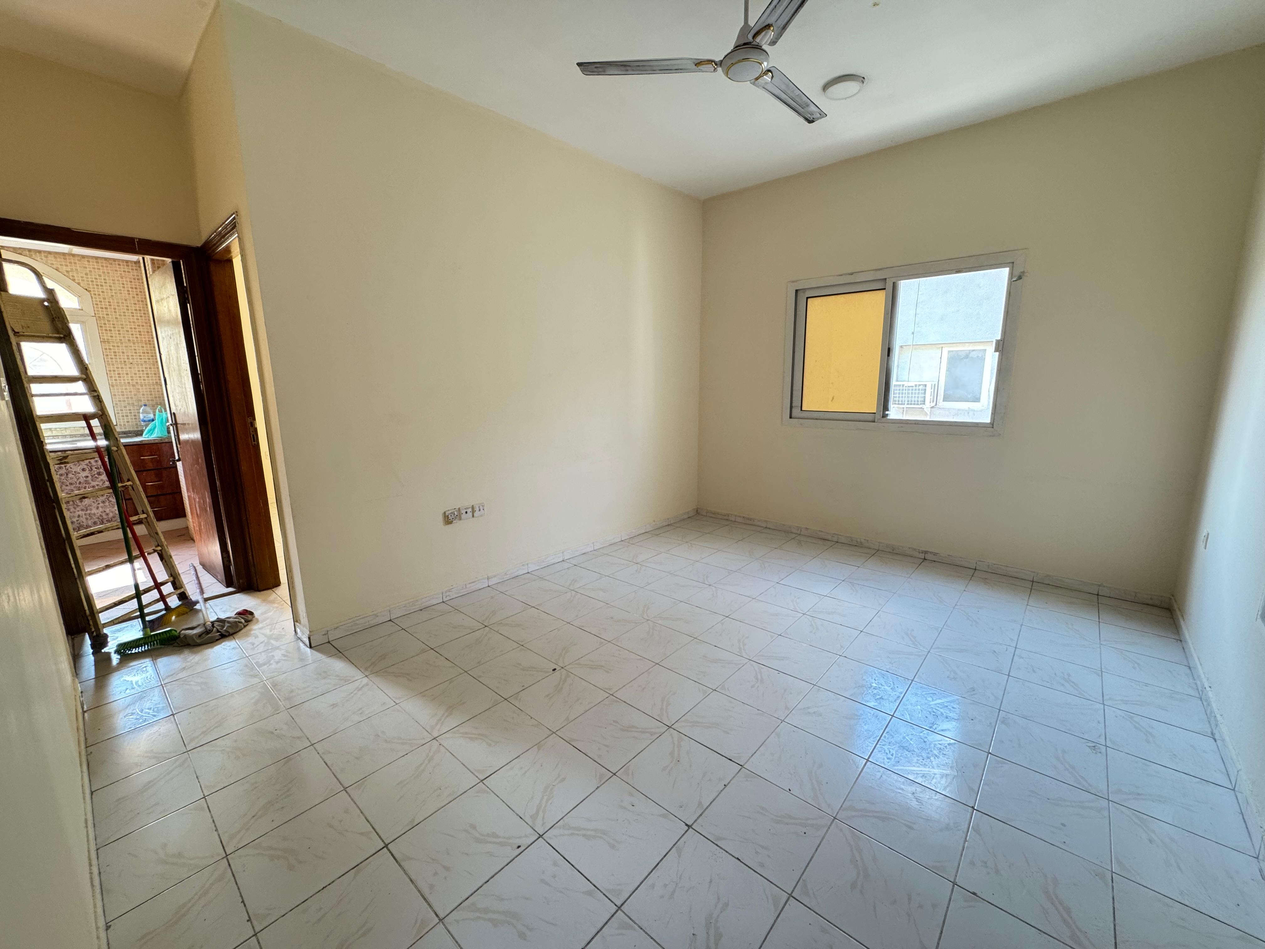 Ready to Move || Neat and Clean Spacious 1BHK for Family
