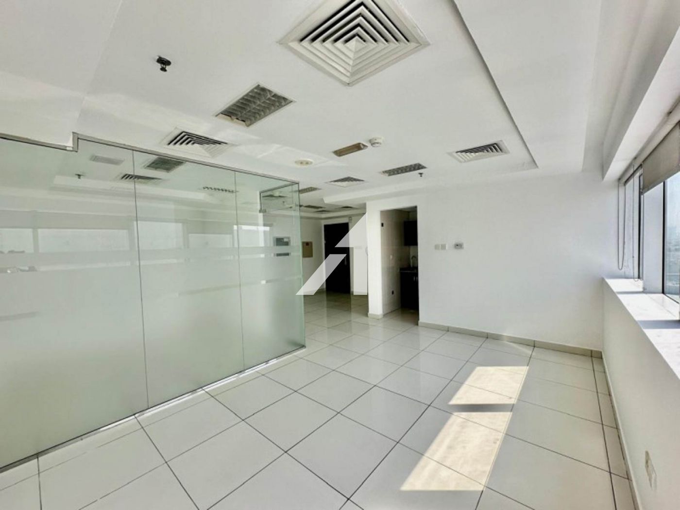 Fitted Office|High Accessibility|Ready to Move In