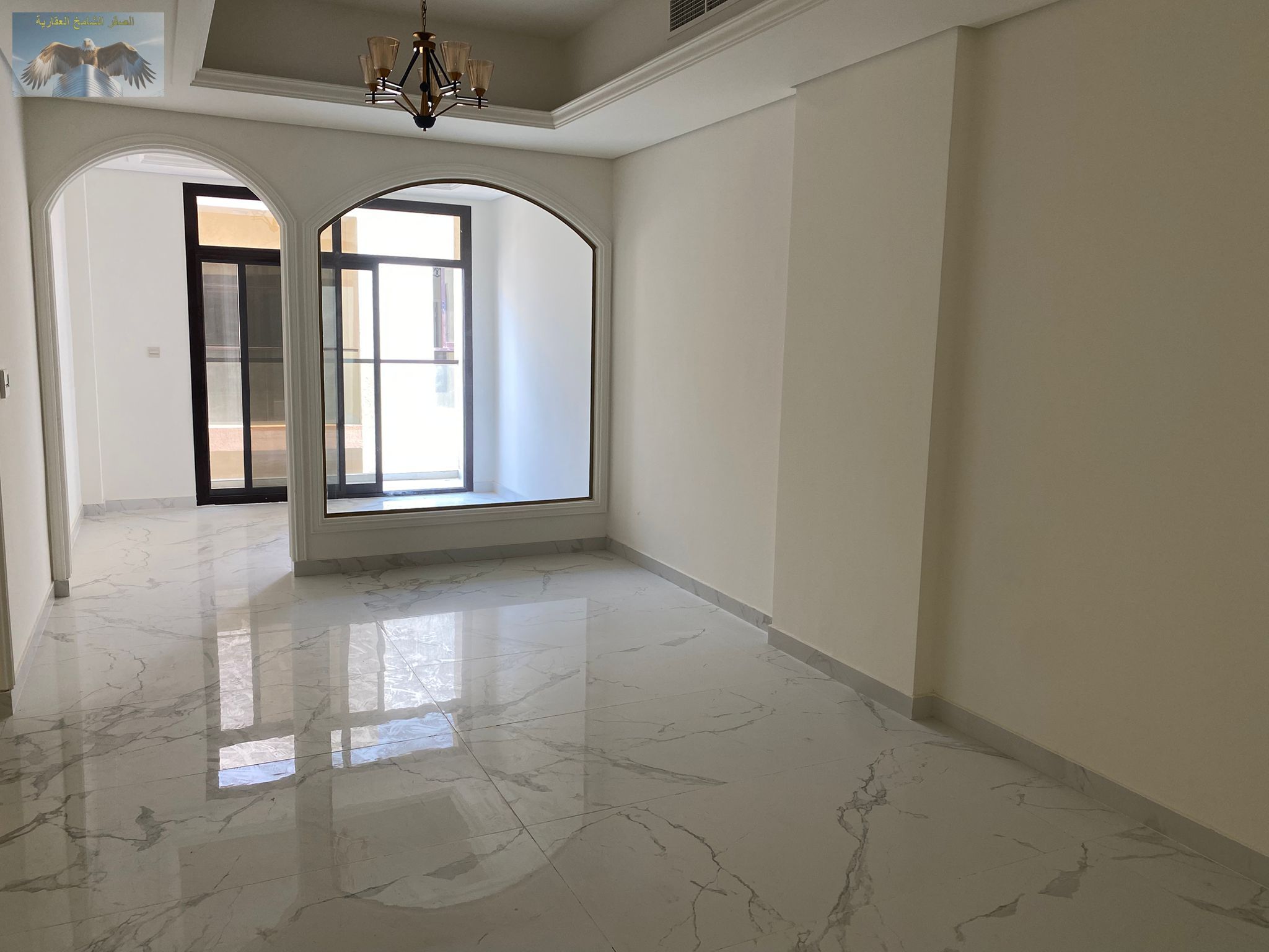 For Annual Rent in Ajman – A luxurious one-bedroom apartment (first tenant) located in Al Tallah area, behind the Saudi German Hospital, offering comf