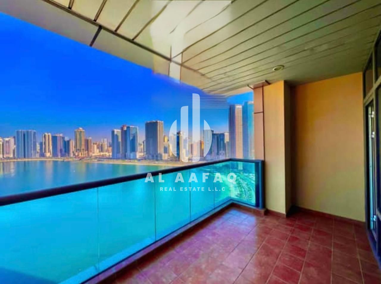 Spacious 3BHK | Master bedroom | Free AC | Parking free