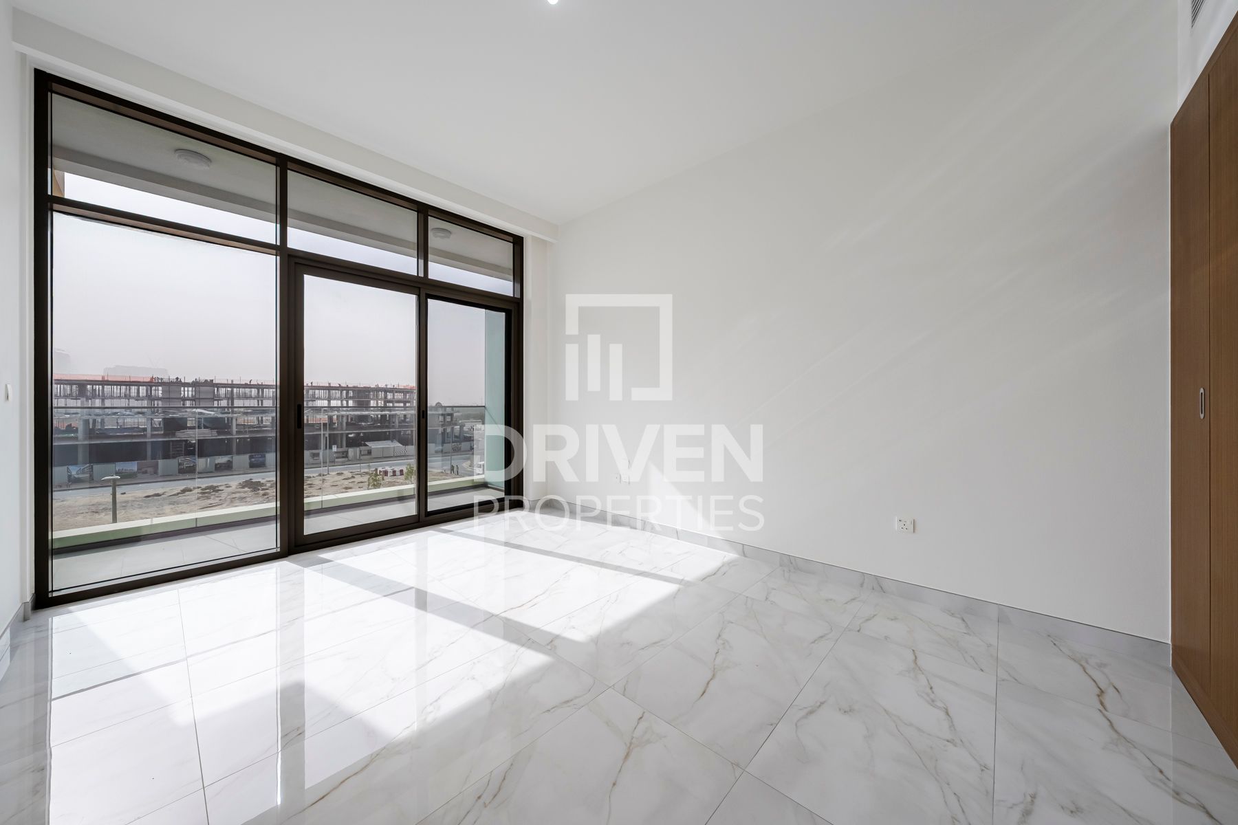 Brand New | Kitchen Equipped | Ready to move in