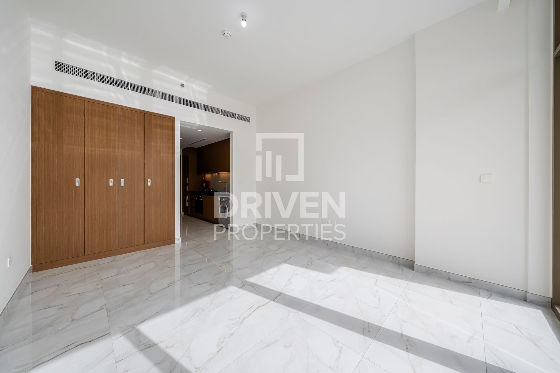 Brand New | High Floor | Kitchen Equipped
