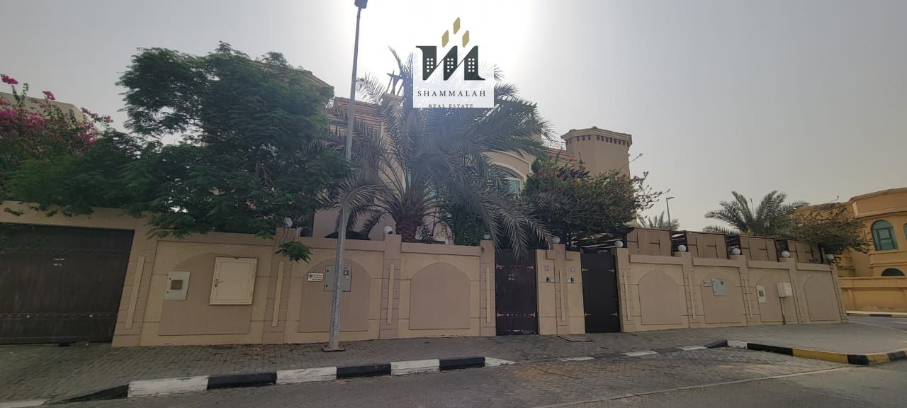 Sharjah, Al Falaj area
